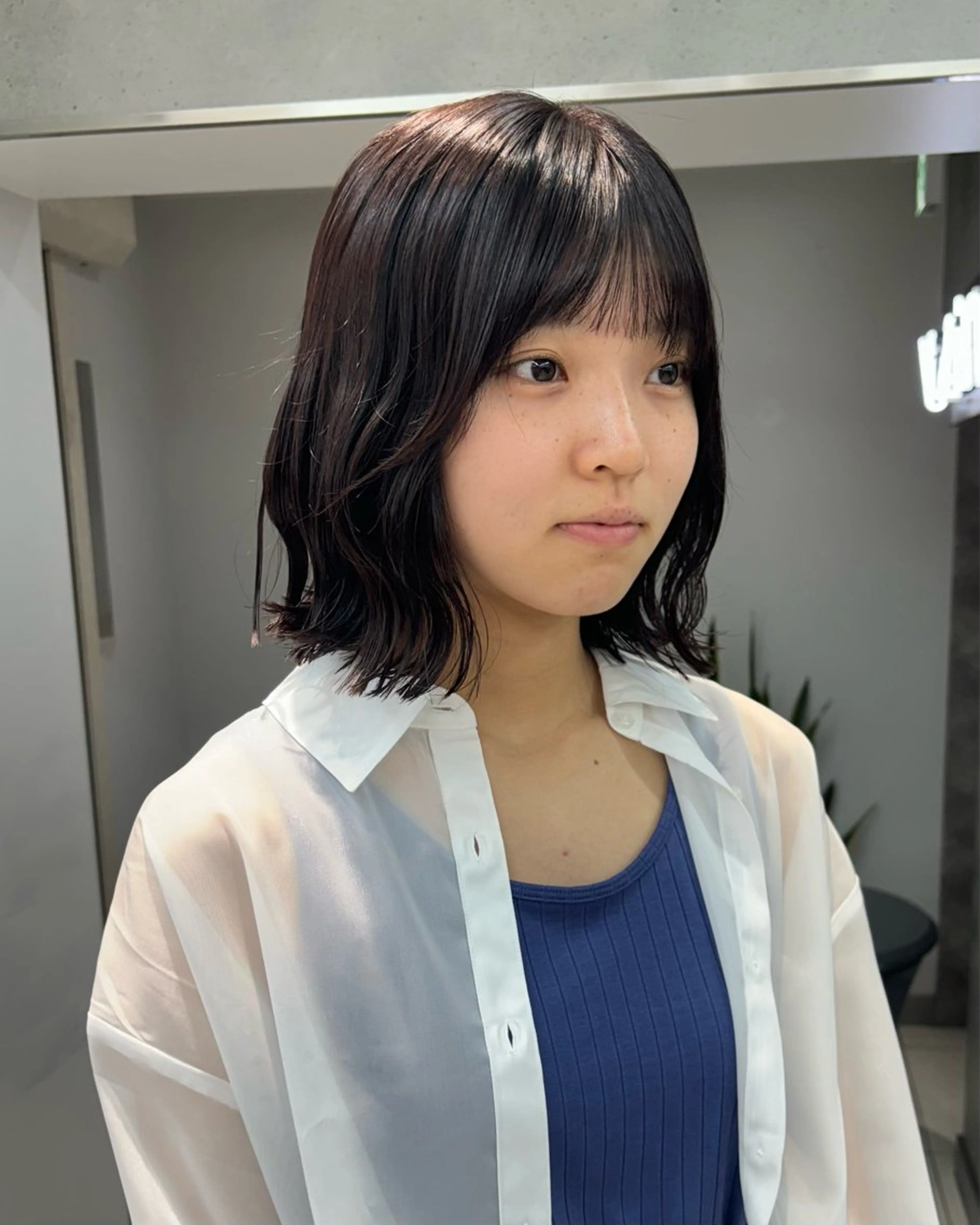 ショート カラー ヘアアレンジ ボブ/透明感ベージュ 🫧クルミ🌟のヘアスタイル