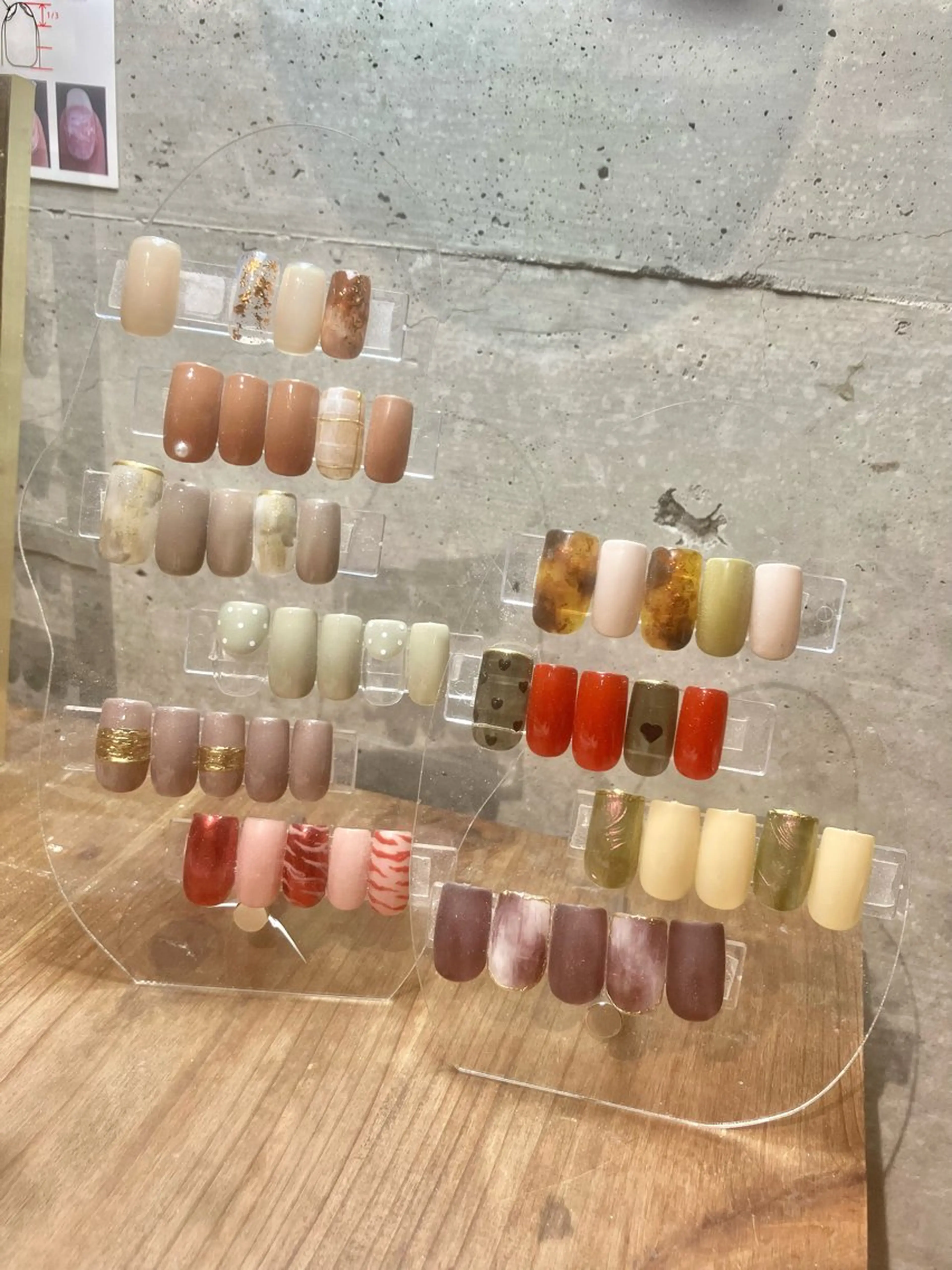 ネイル ハンドネイル OAKたまプラ ANZUのネイルデザイン