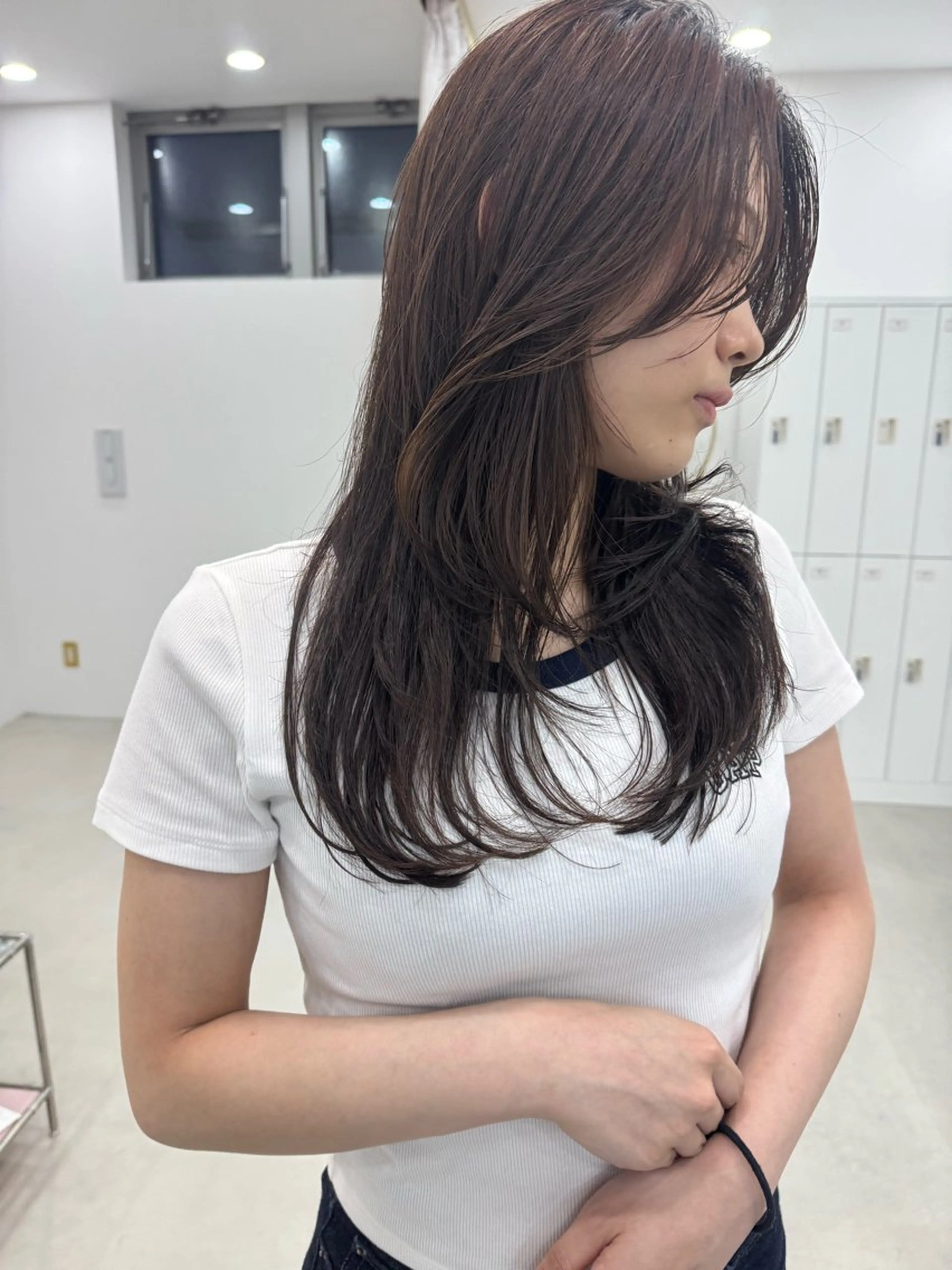 セミロング souvenir所属・アカリ /カットモデル募集のヘアスタイル