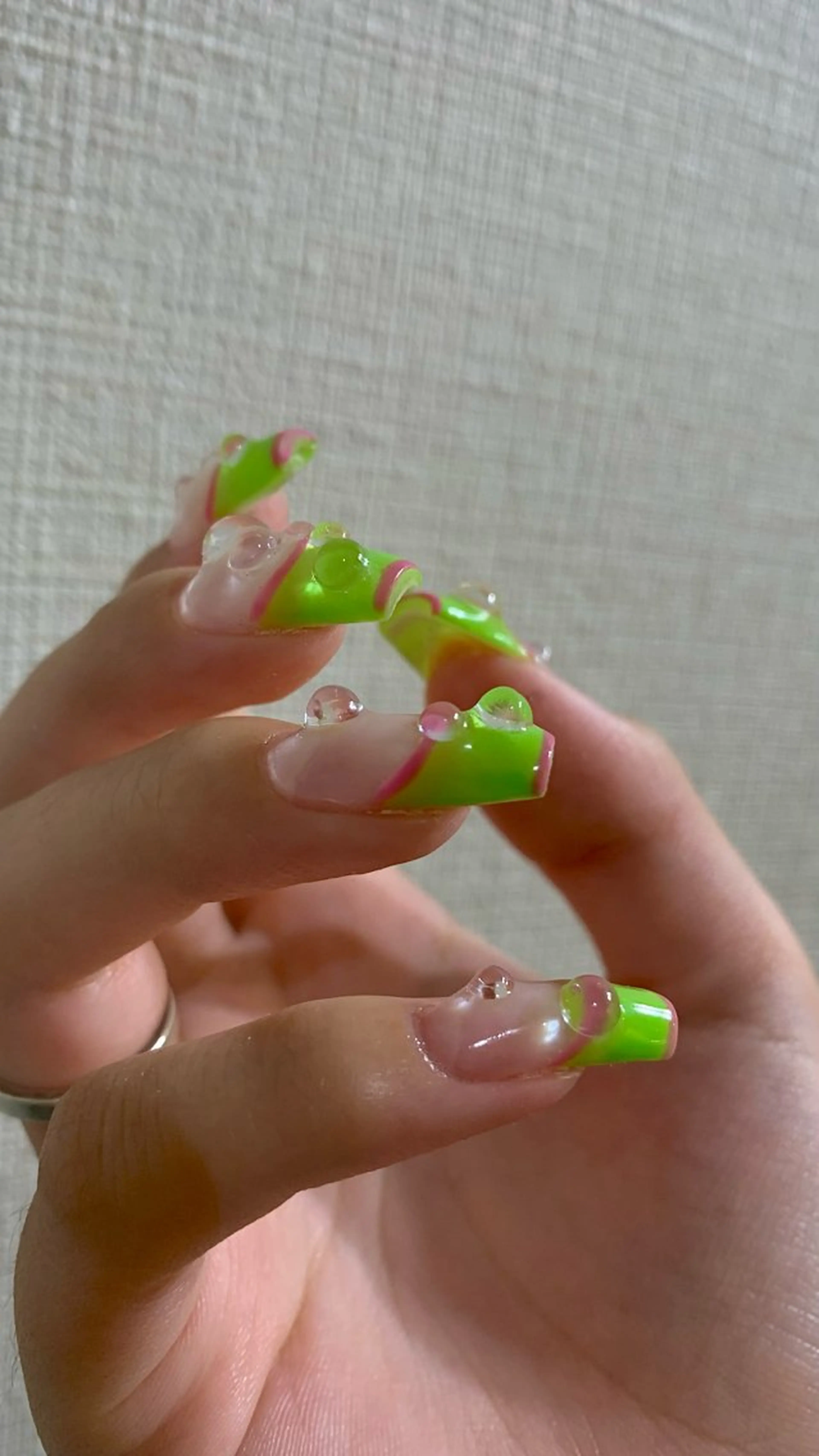 ネイル クリアネイル フレンチネイル グリーン ピンク ハンドネイル Dig.nail ririaのネイルデザイン