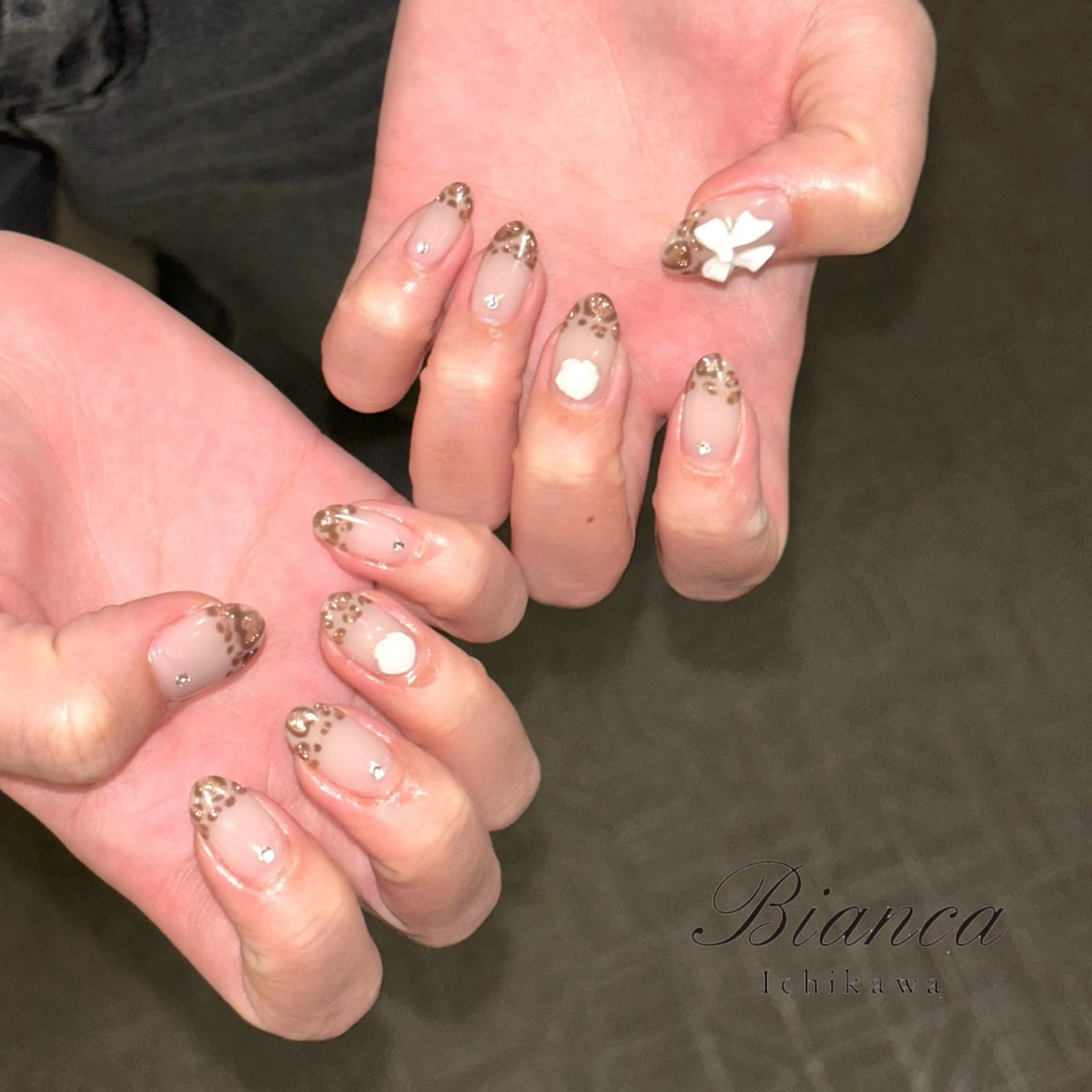 ネイル ハンドネイル 🕊️Bianca 児玉🕊️のネイルデザイン
