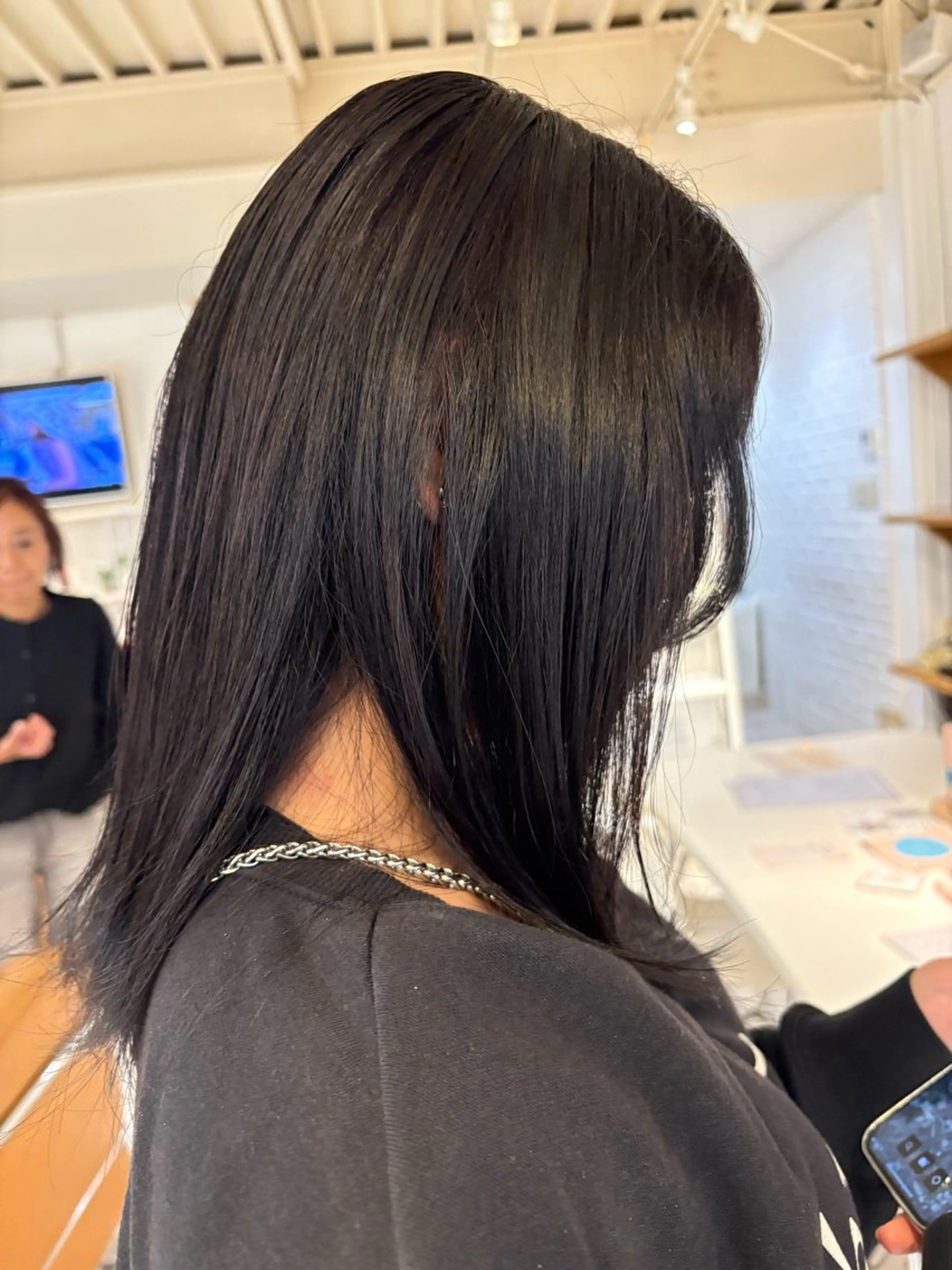 セミロング 松本 りんのヘアスタイル