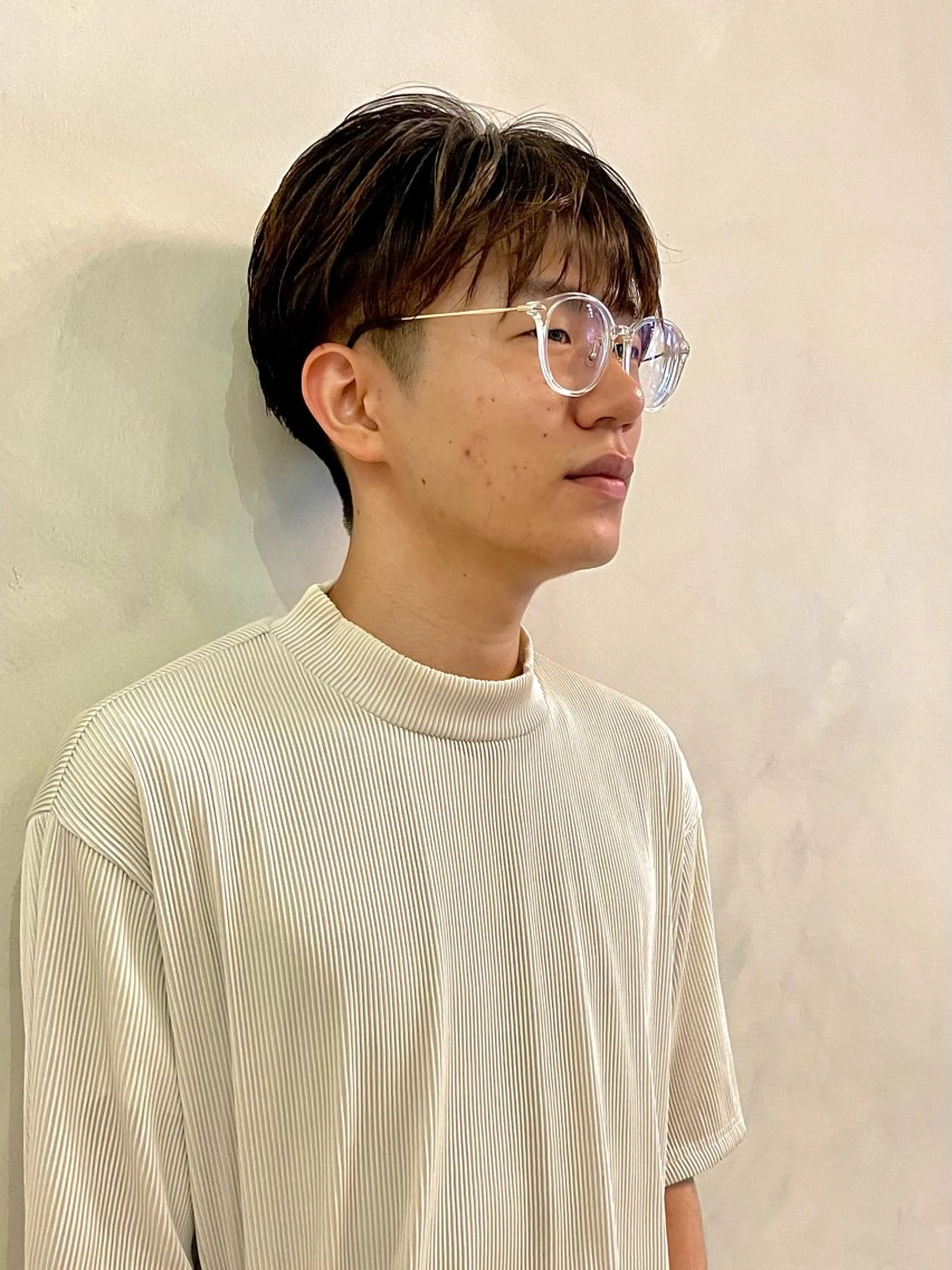 ショート メンズ 髪質改善ストレート KENTOのヘアスタイル