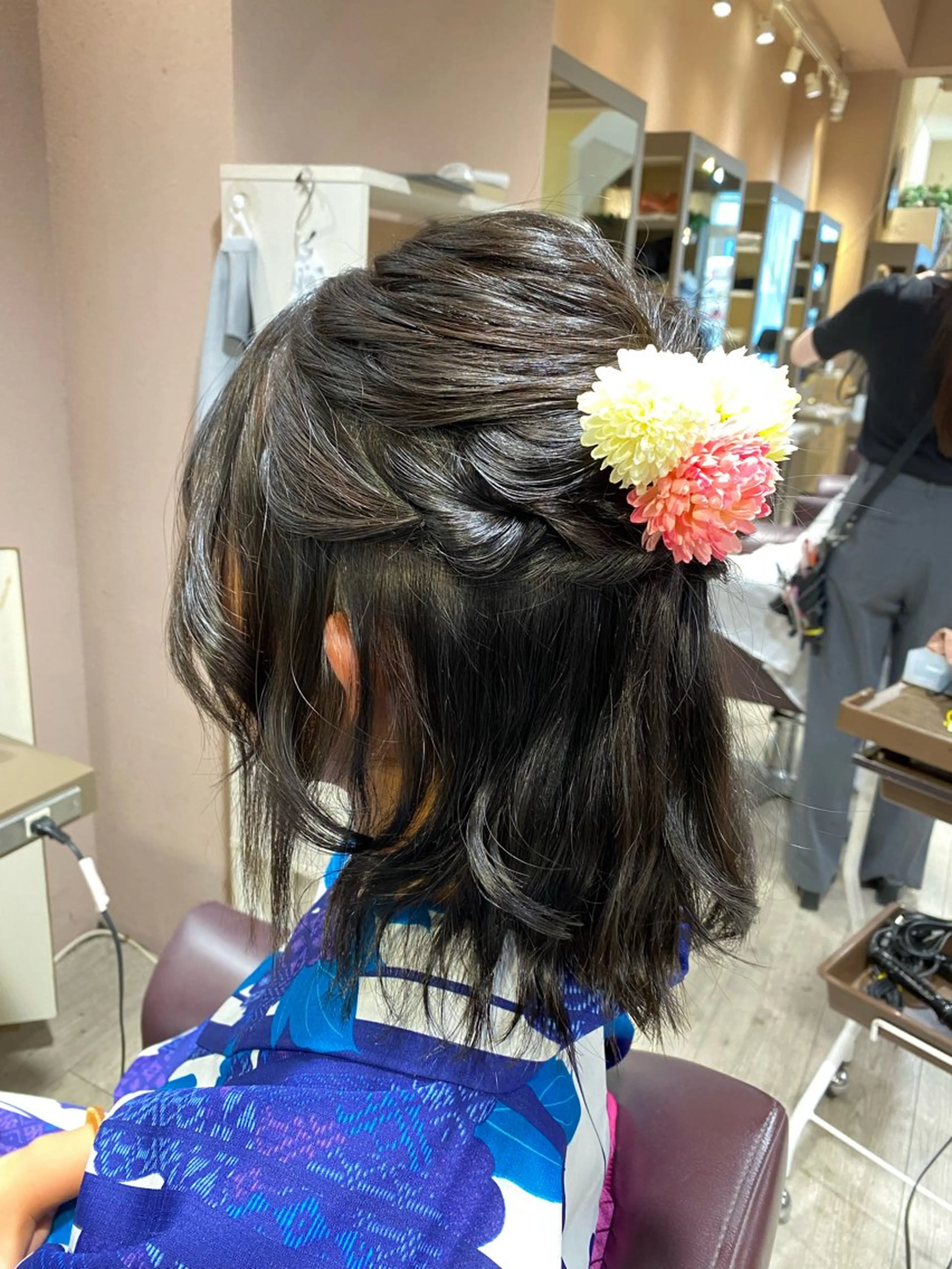 ヘアアレンジ ハーフアップ 着付け たなか れなのマツエク・マツパデザイン