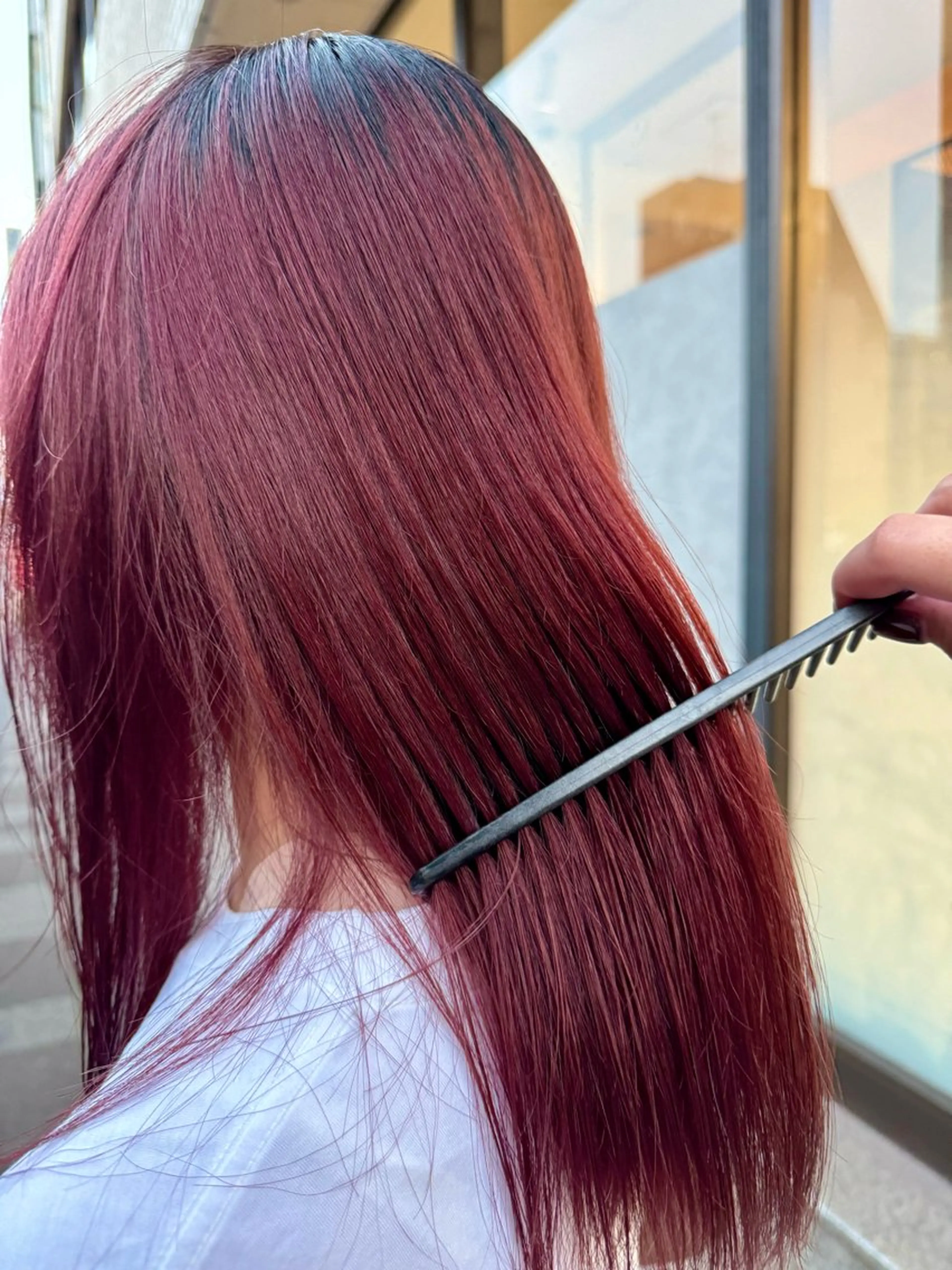 セミロング カット ヘアカラー 米元 春奈のヘアスタイル