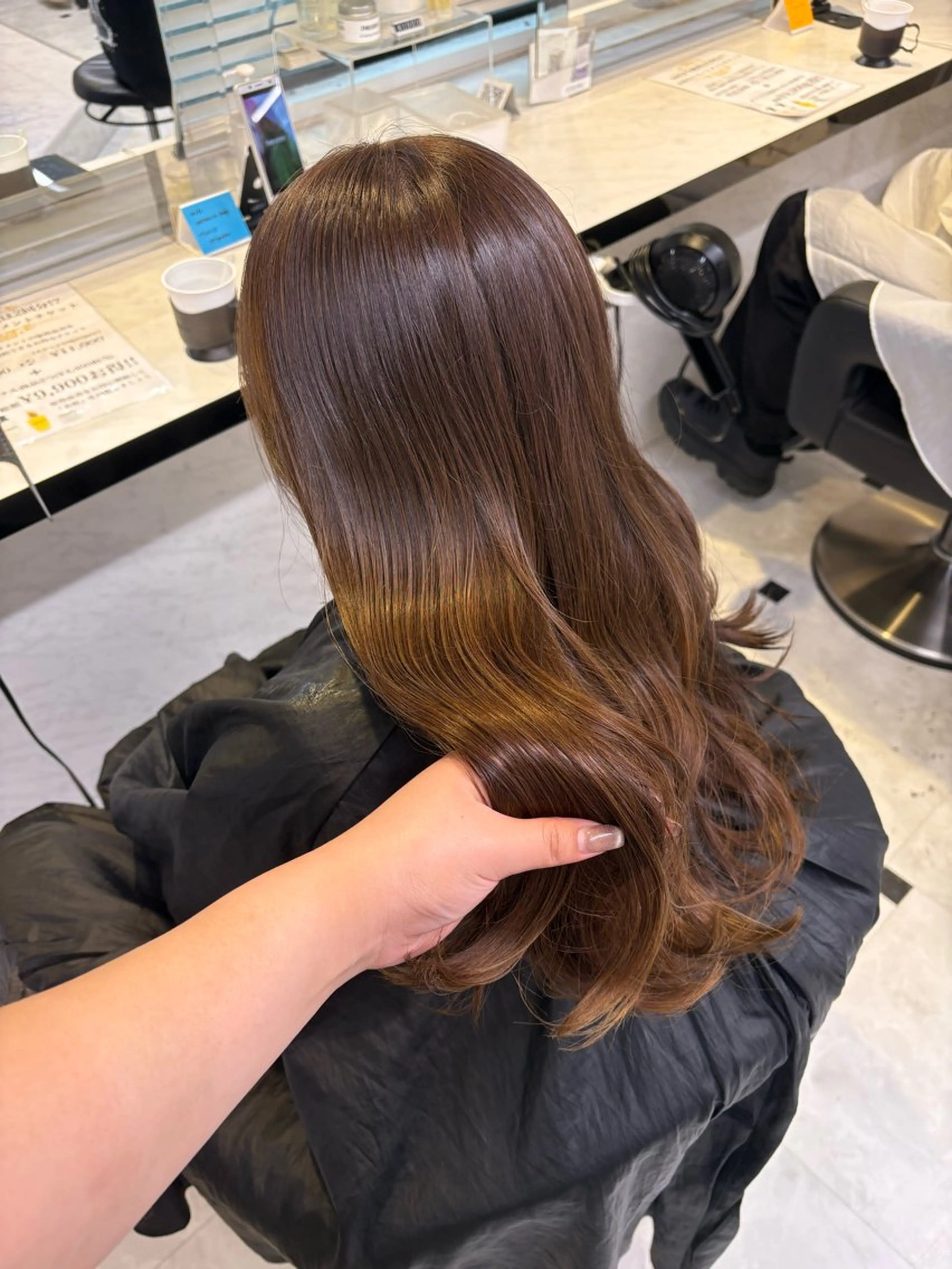 ロング カラー ヘアカラー 透明感ベージュカラー ♡上野♡AIのヘアスタイル