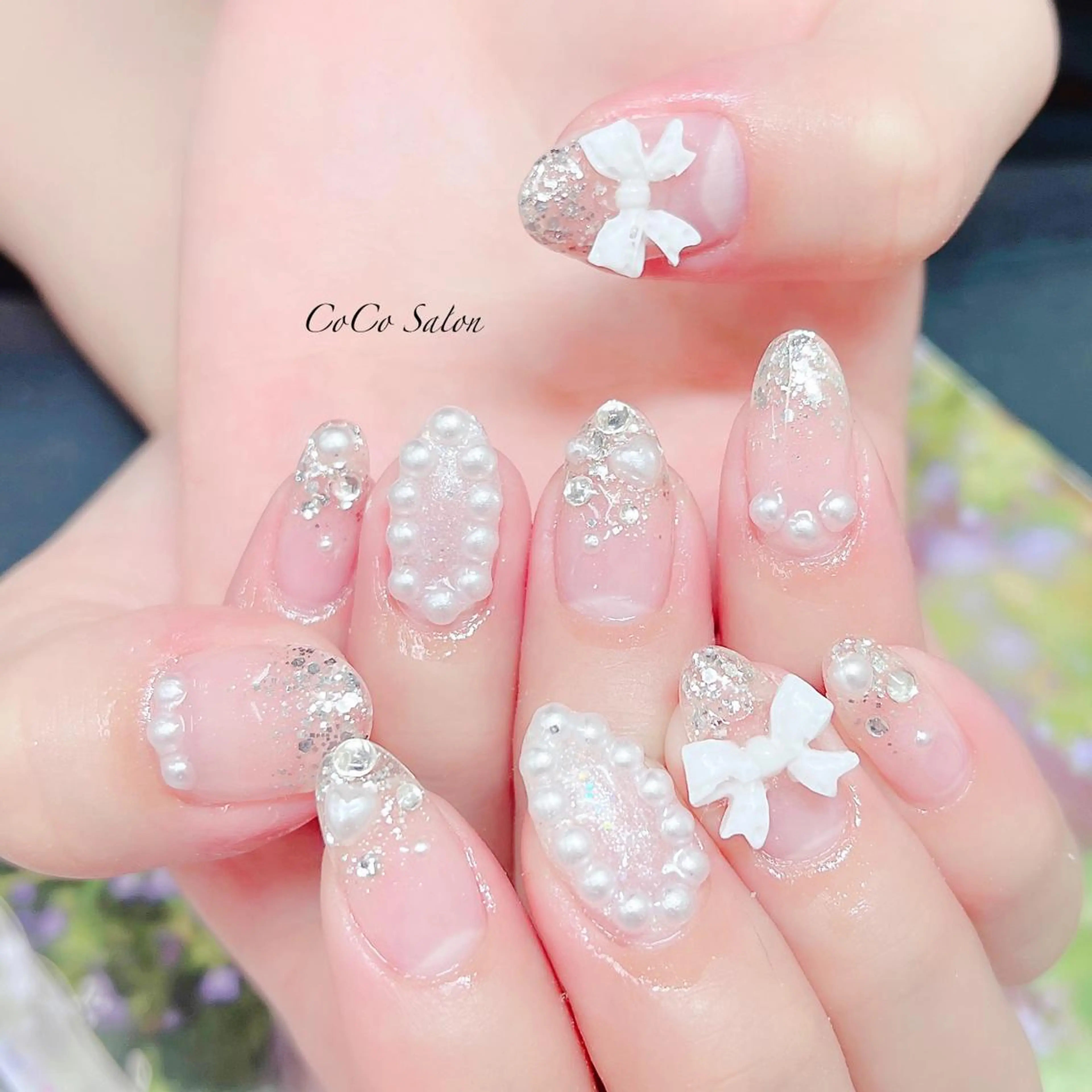 ネイル 成人式 長さ出し ジェルネイル グラデーション ハート ハンドネイル CoCoSalon ネイル/まつ毛予約のネイルデザイン
