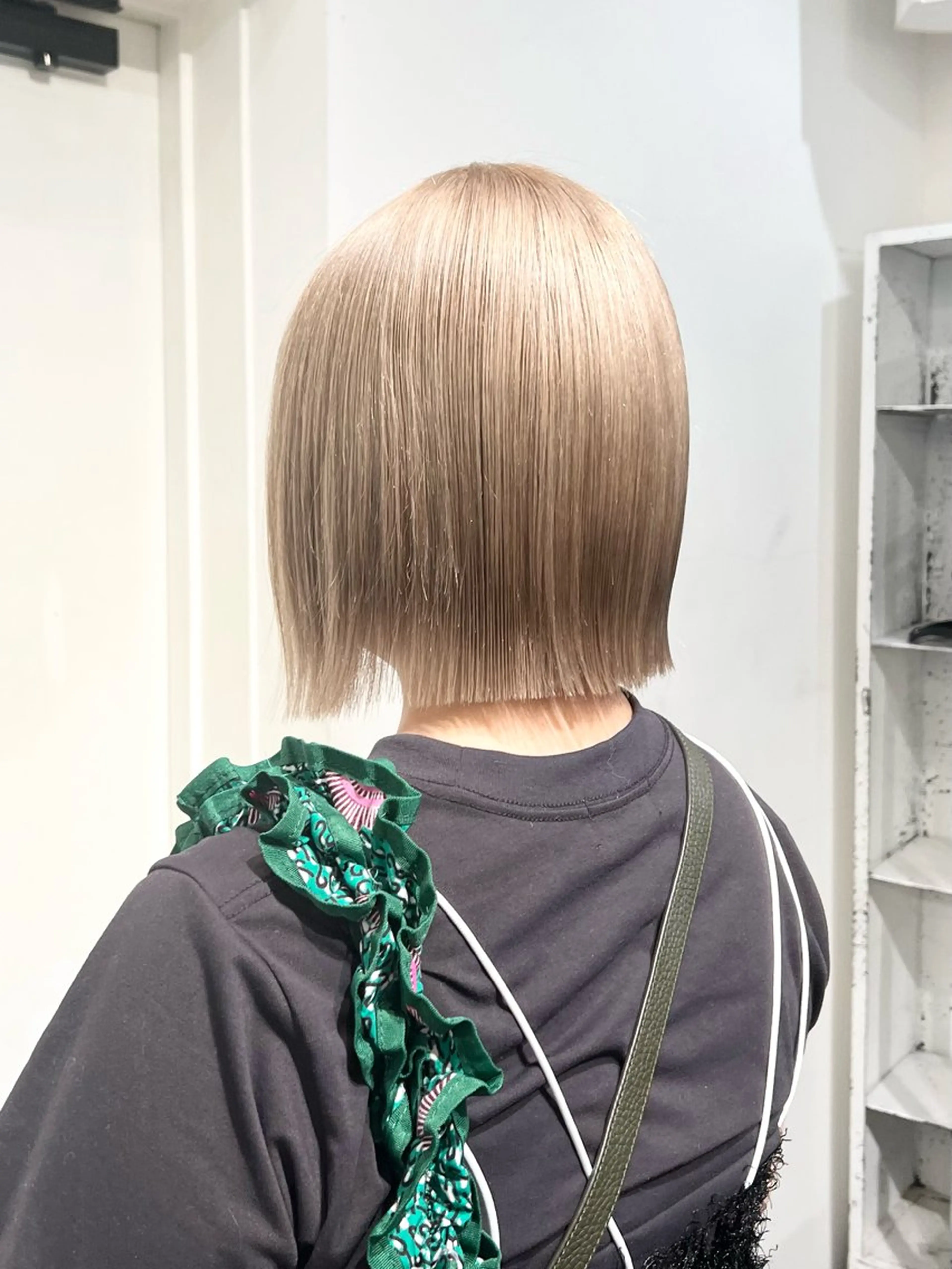 ショート カラー ヘアカラー トリートメント HARU//原宿🤍 リピート率NO.1のヘアスタイル