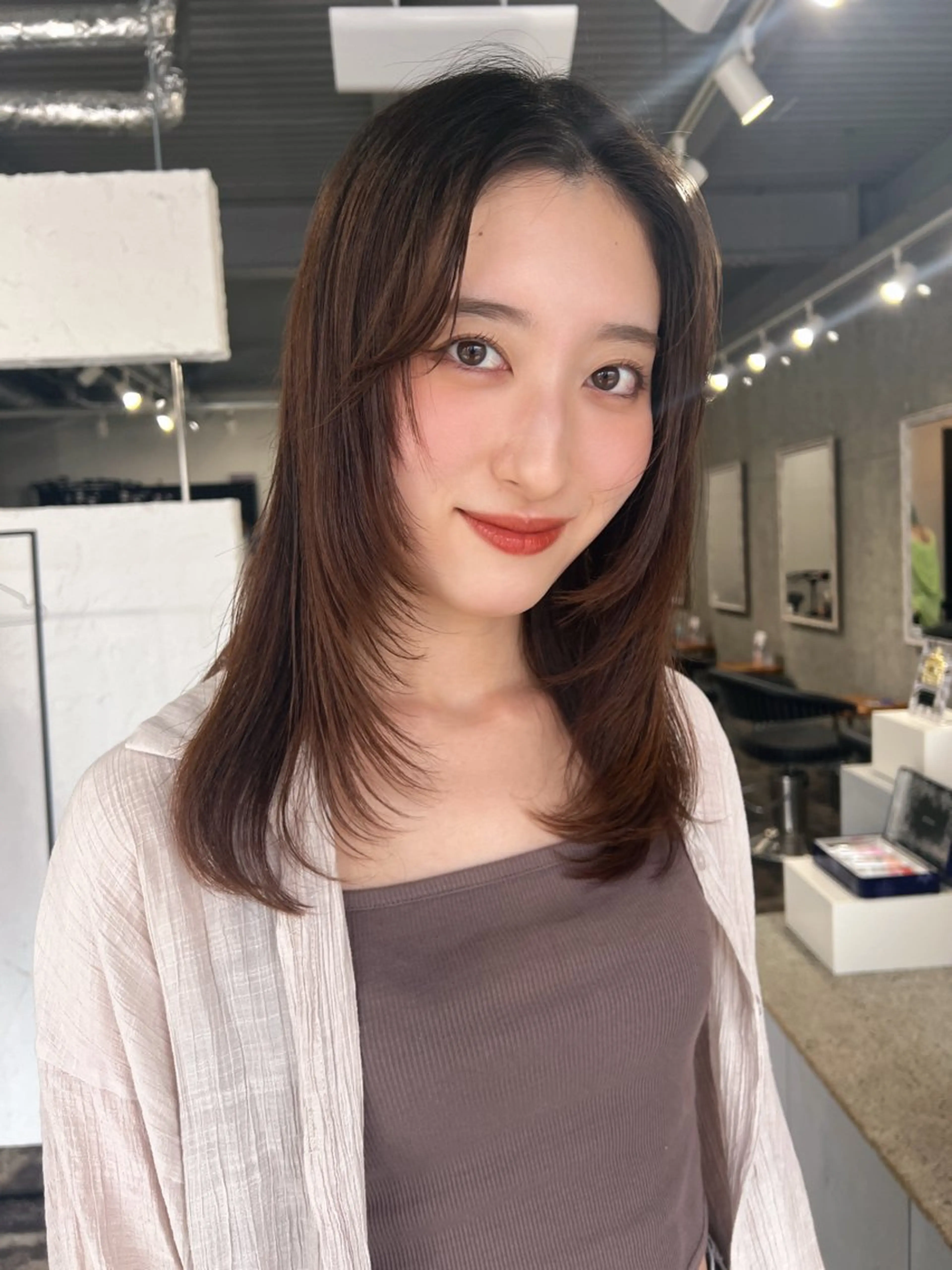 ロング カット nishibu ayukaのヘアスタイル