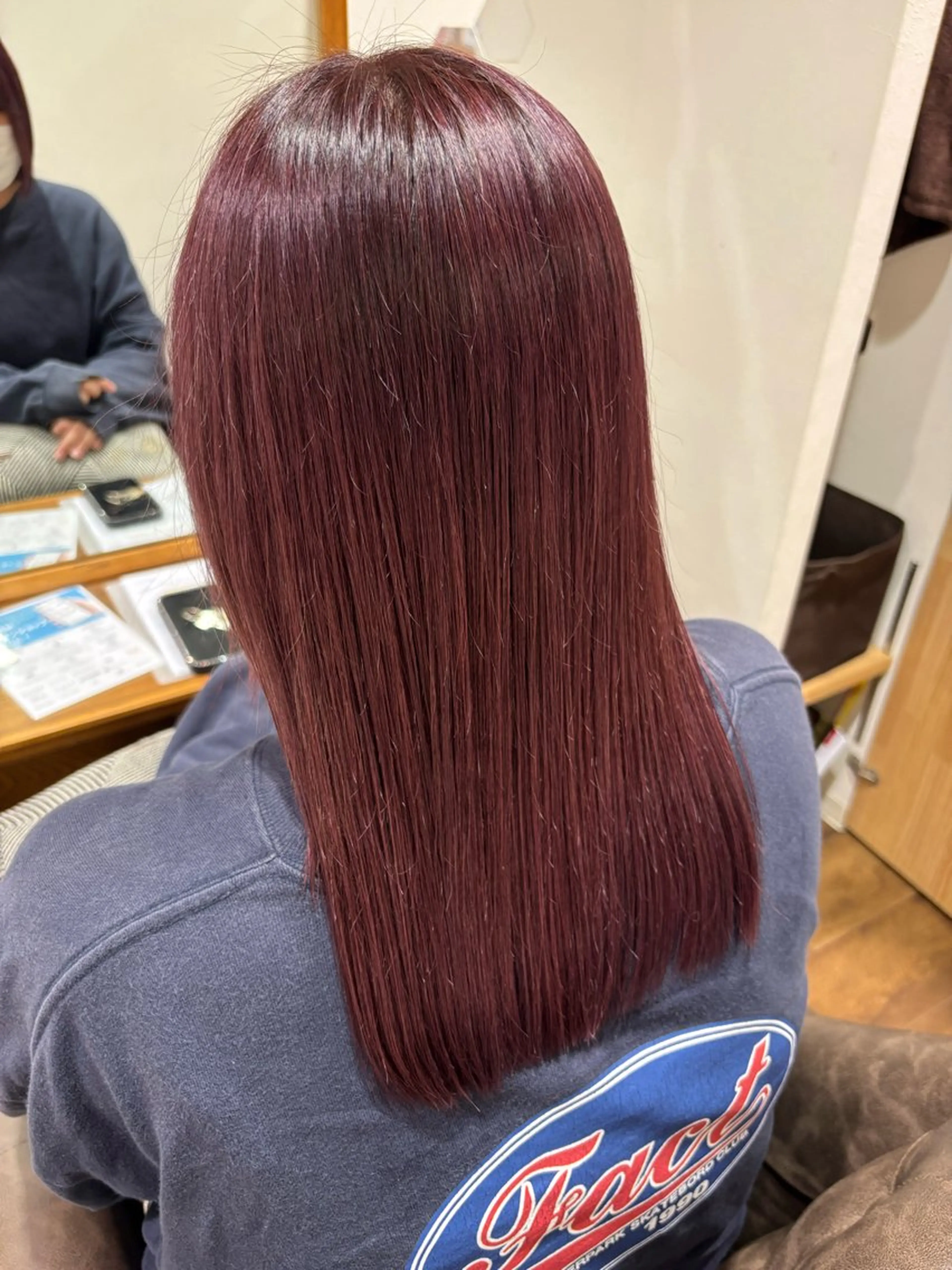 セミロング カット ヘアカラー トリートメント 藤井 桃華のヘアスタイル