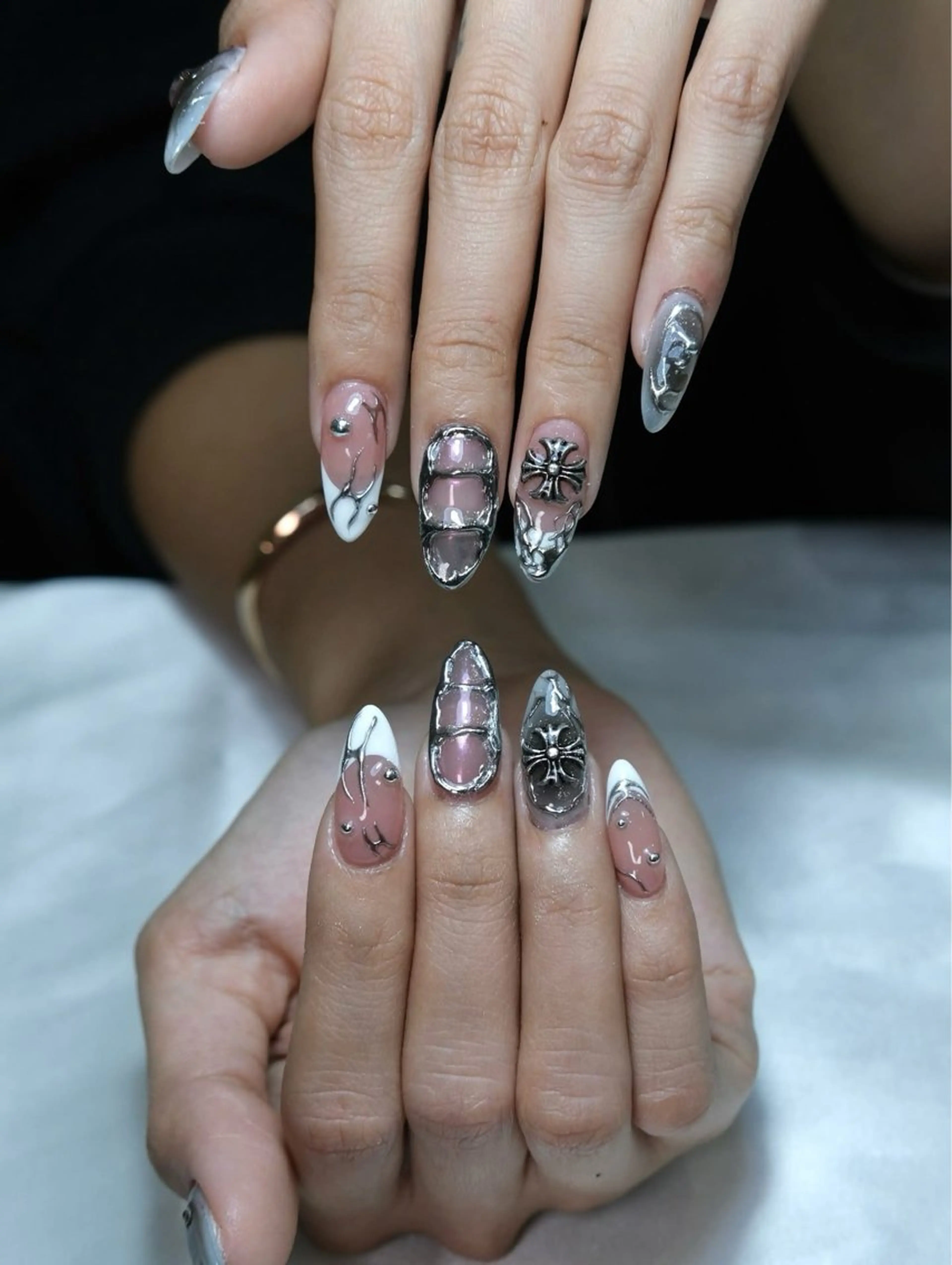 ネイル Trang An Nail Salon所属・チャン アンのネイルデザイン