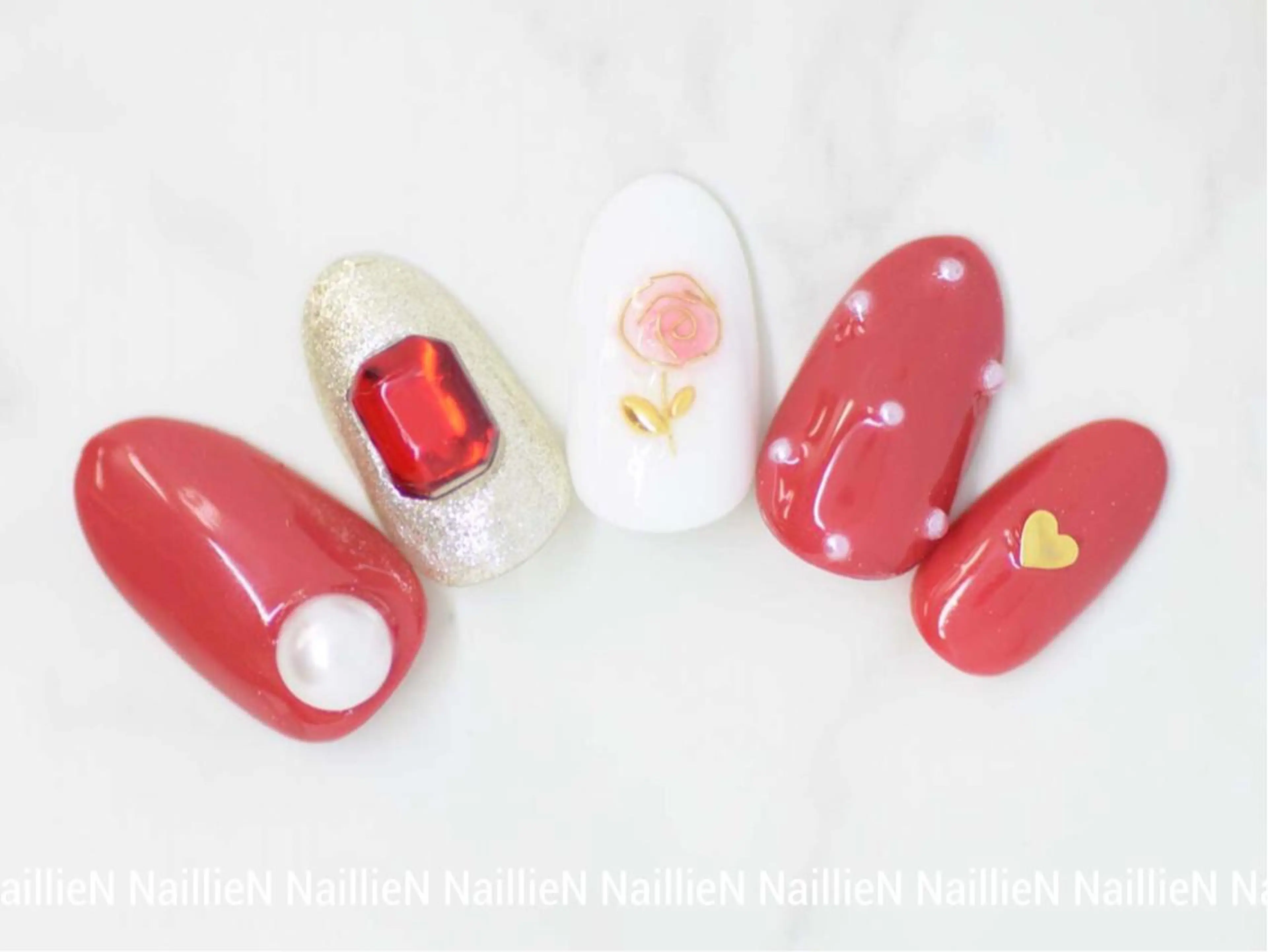 ネイル アートネイル チークネイル Nail lieNのネイルデザイン