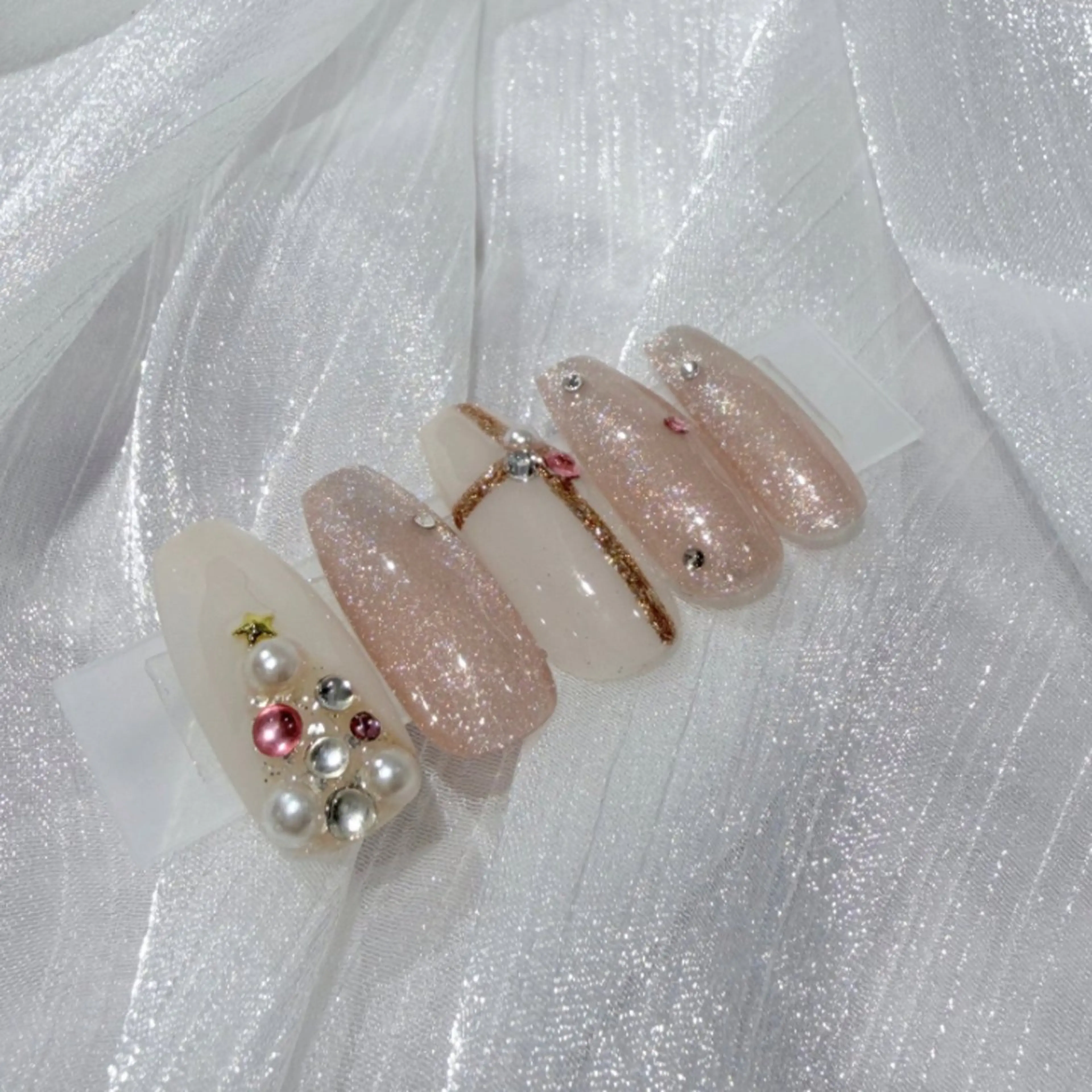 ネイル 冬ネイル クリスマス ハンドネイル MAKI🎀Nail 堺筋本町/心斎橋のネイルデザイン