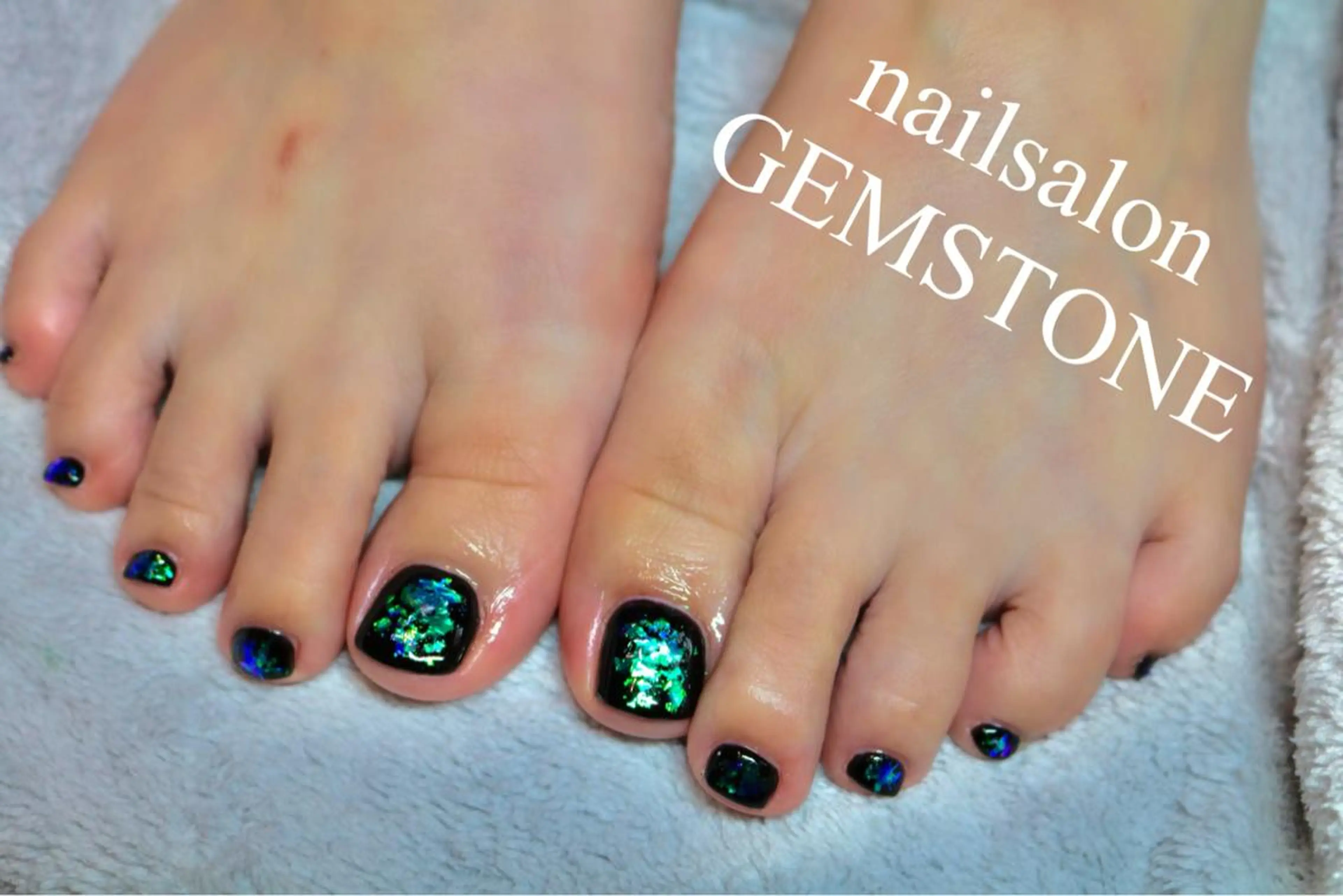 ネイル フットネイル nailsalon GEMSTONEのネイルデザイン