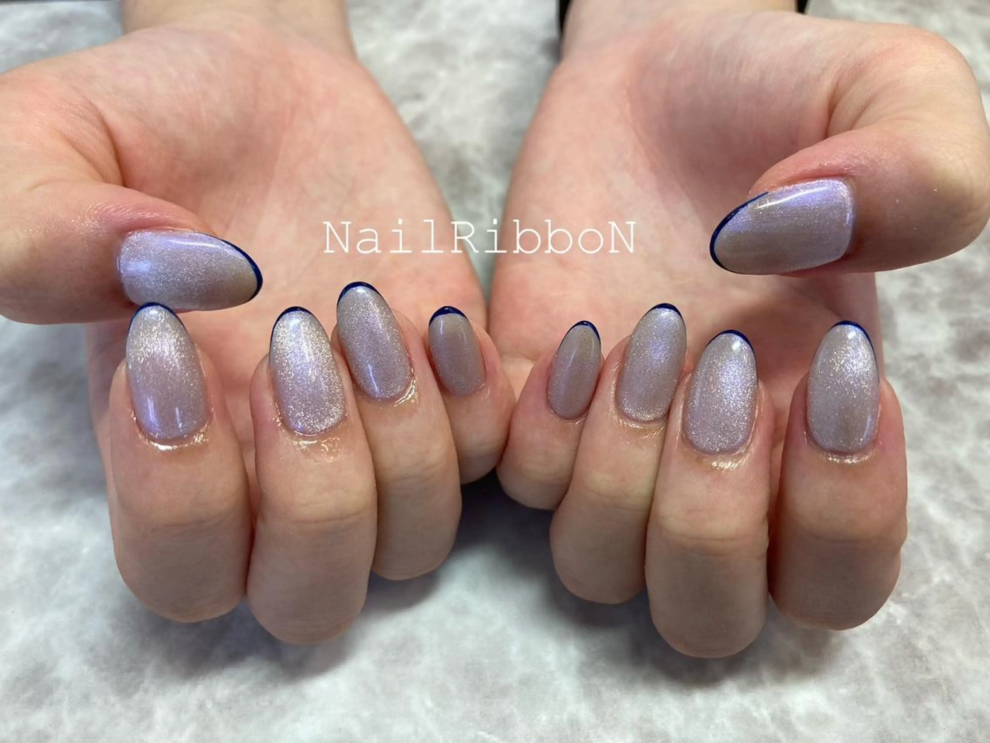 ネイル ネイルリボン 受付スタッフのネイルデザイン