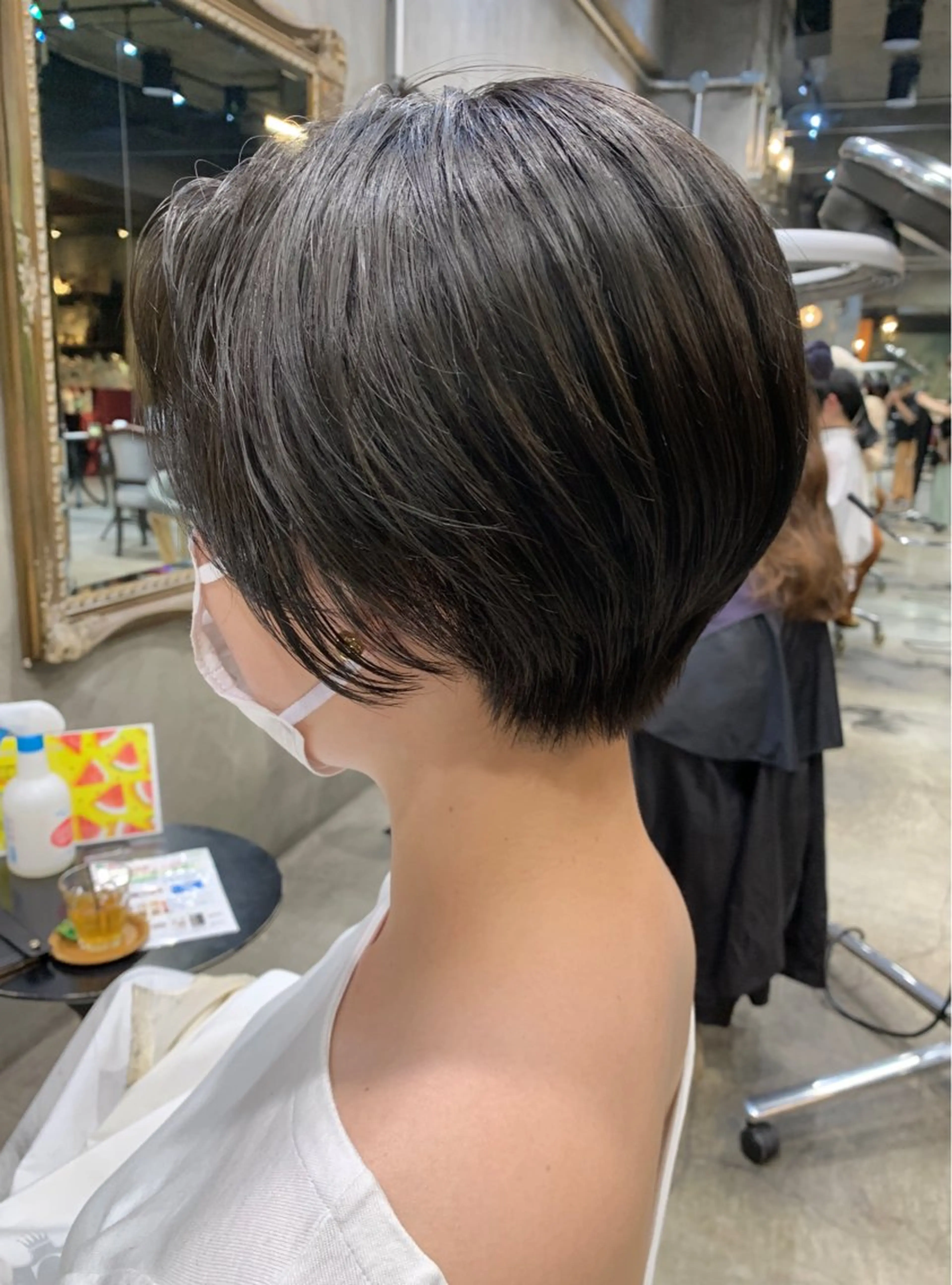 ショート カラー パーマ ヘアアレンジ レイヤー/ 透明感カラー/マドカのヘアスタイル