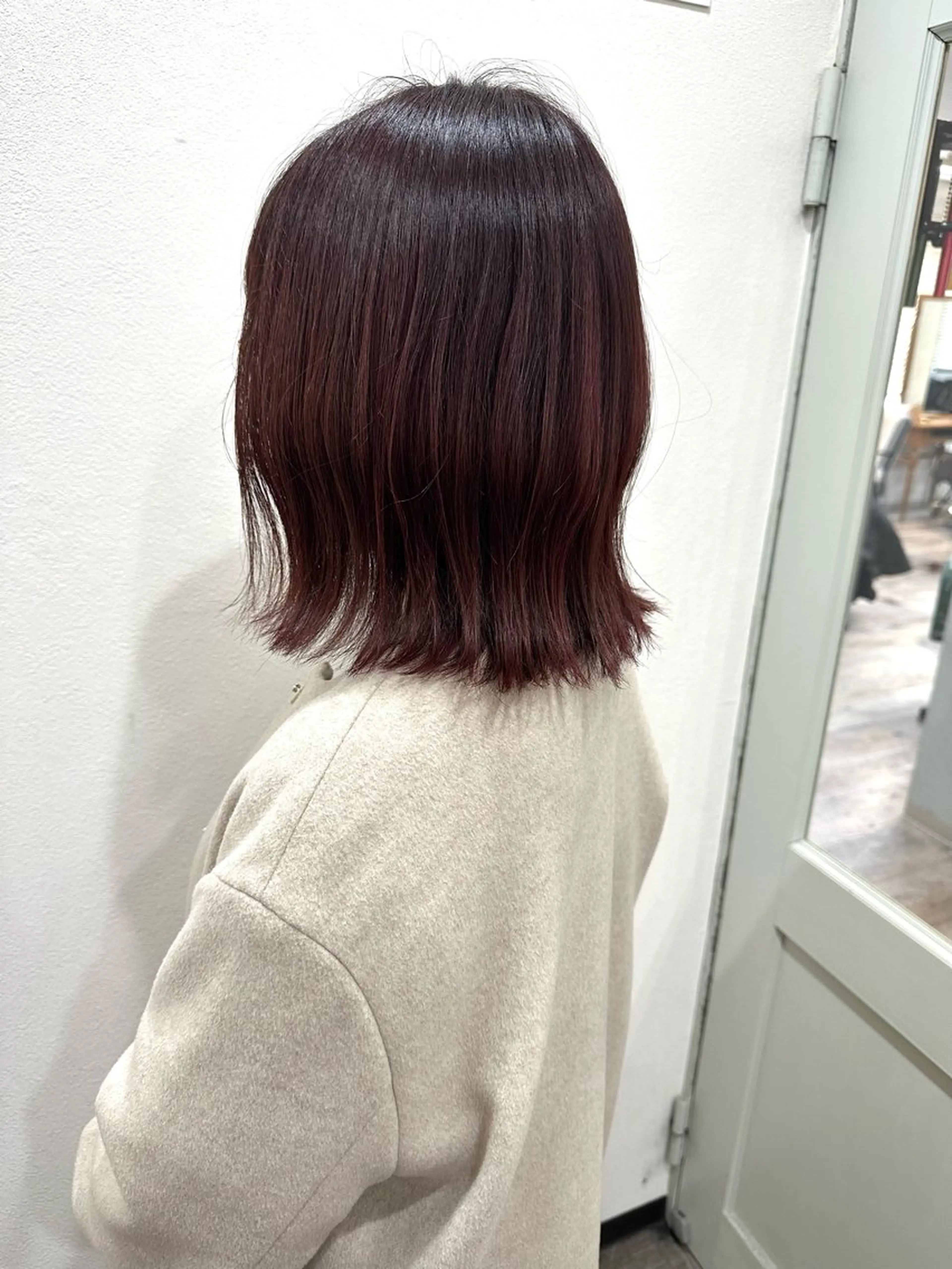 セミロング カラー ピンクカラー レッドカラー カット ヘアカラー トリートメント 2nd所属・🤍2nd🤍田所 美希のヘアスタイル