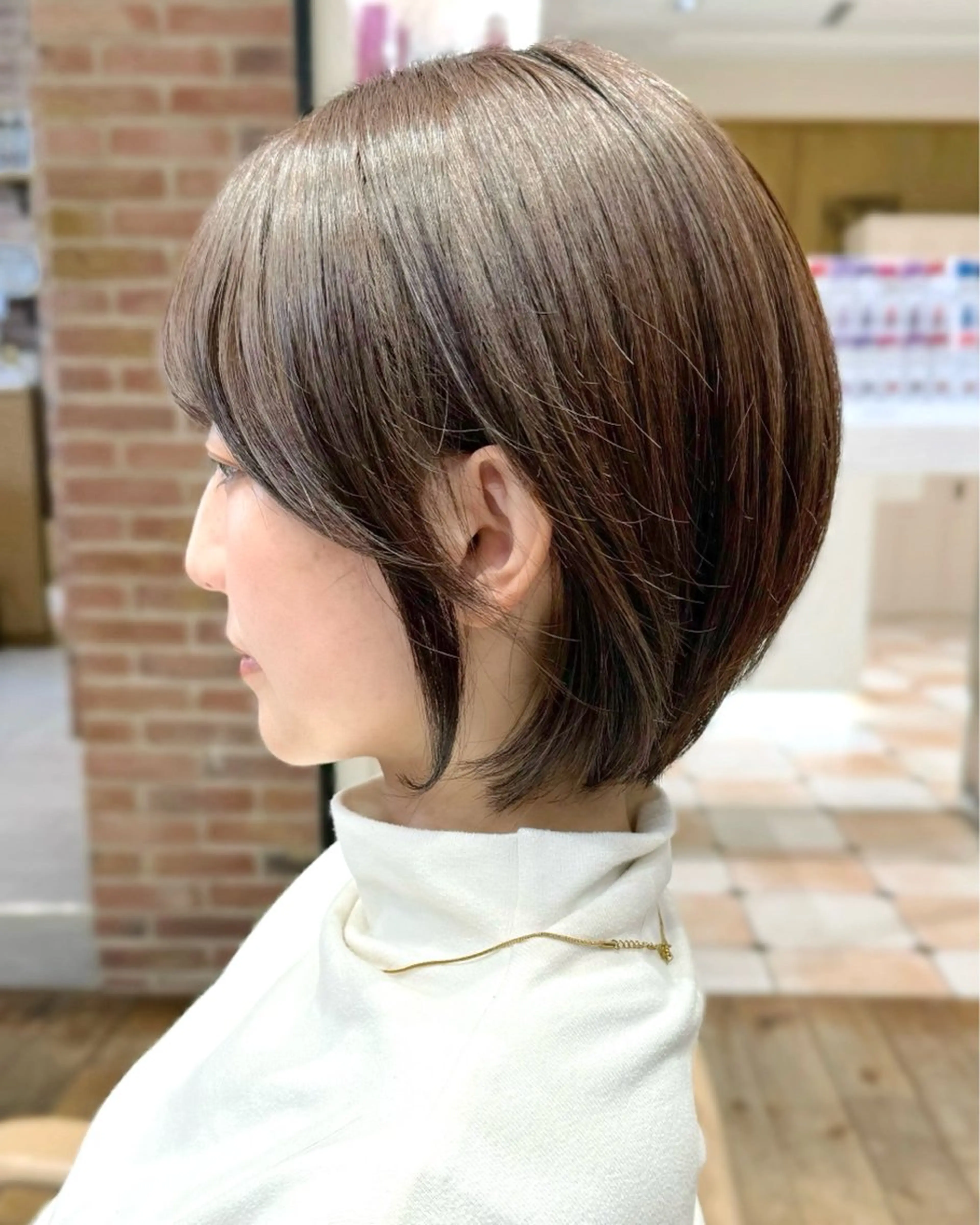 ショート カラー カット ヘアカラー トリートメント 💍新宿ショート 💍岩田莉奈のヘアスタイル