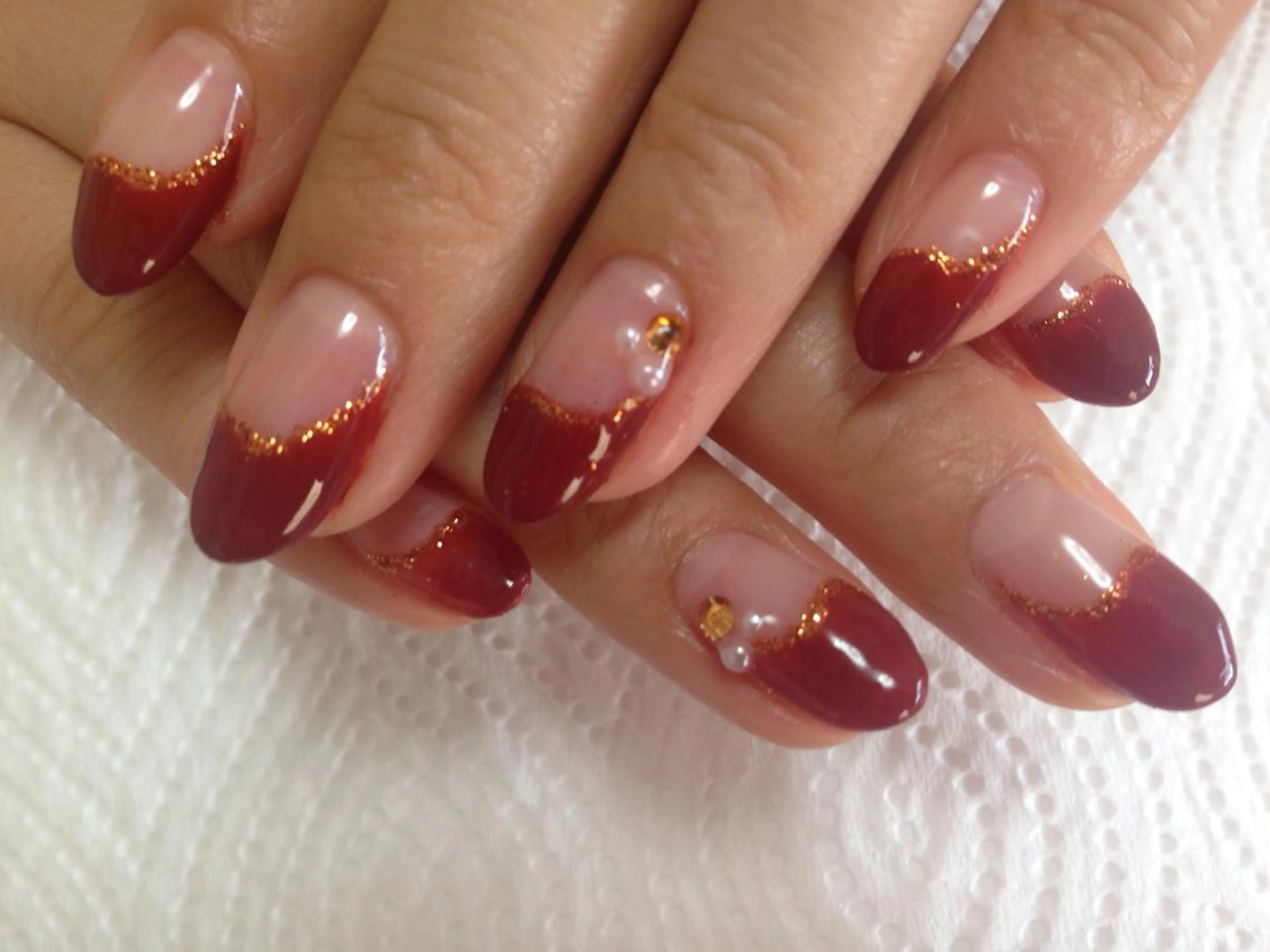 ネイル アートネイル フレンチネイル 斜めフレンチ ストーンネイル リラネイル所属・福田 美代子のネイルデザイン