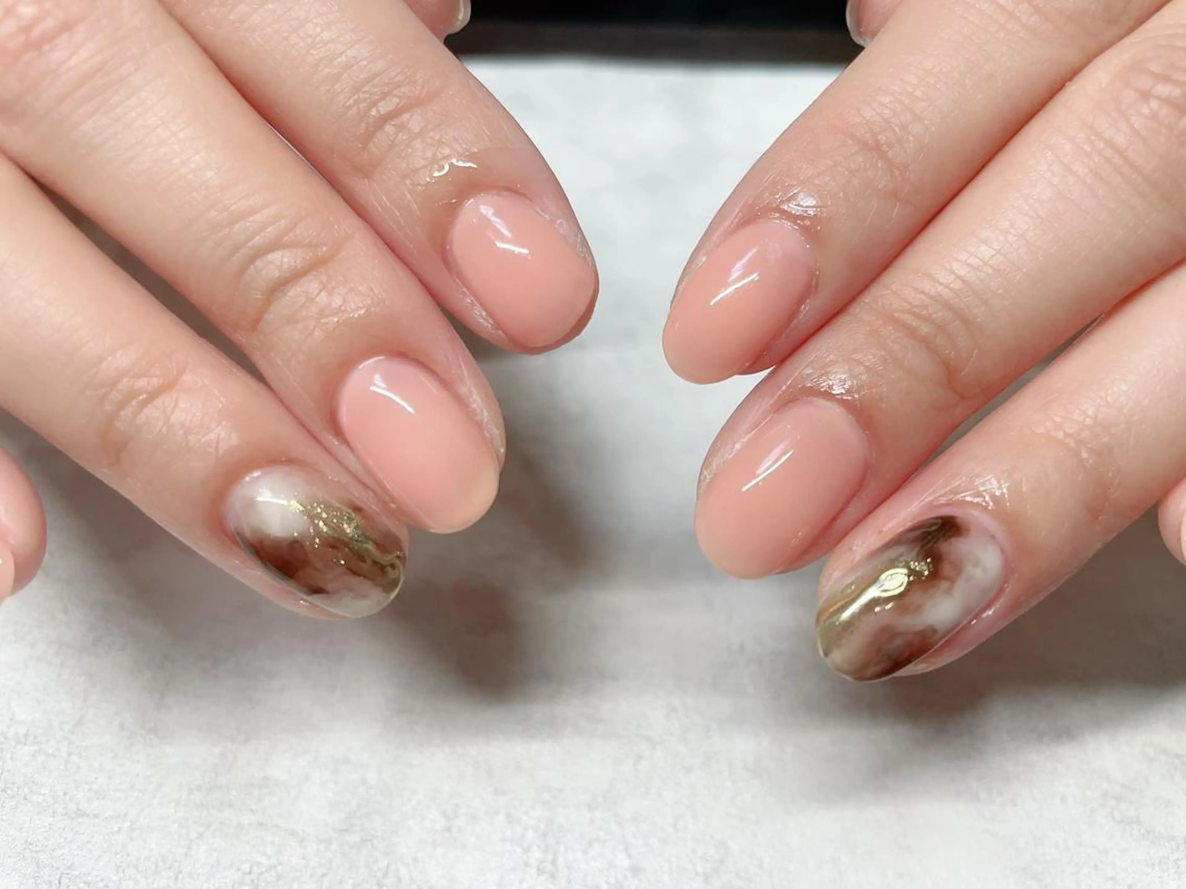 ネイル アートネイル フットネイル キラキラネイル ニュアンスネイル オフィスネイル nail happiness.のネイルデザイン