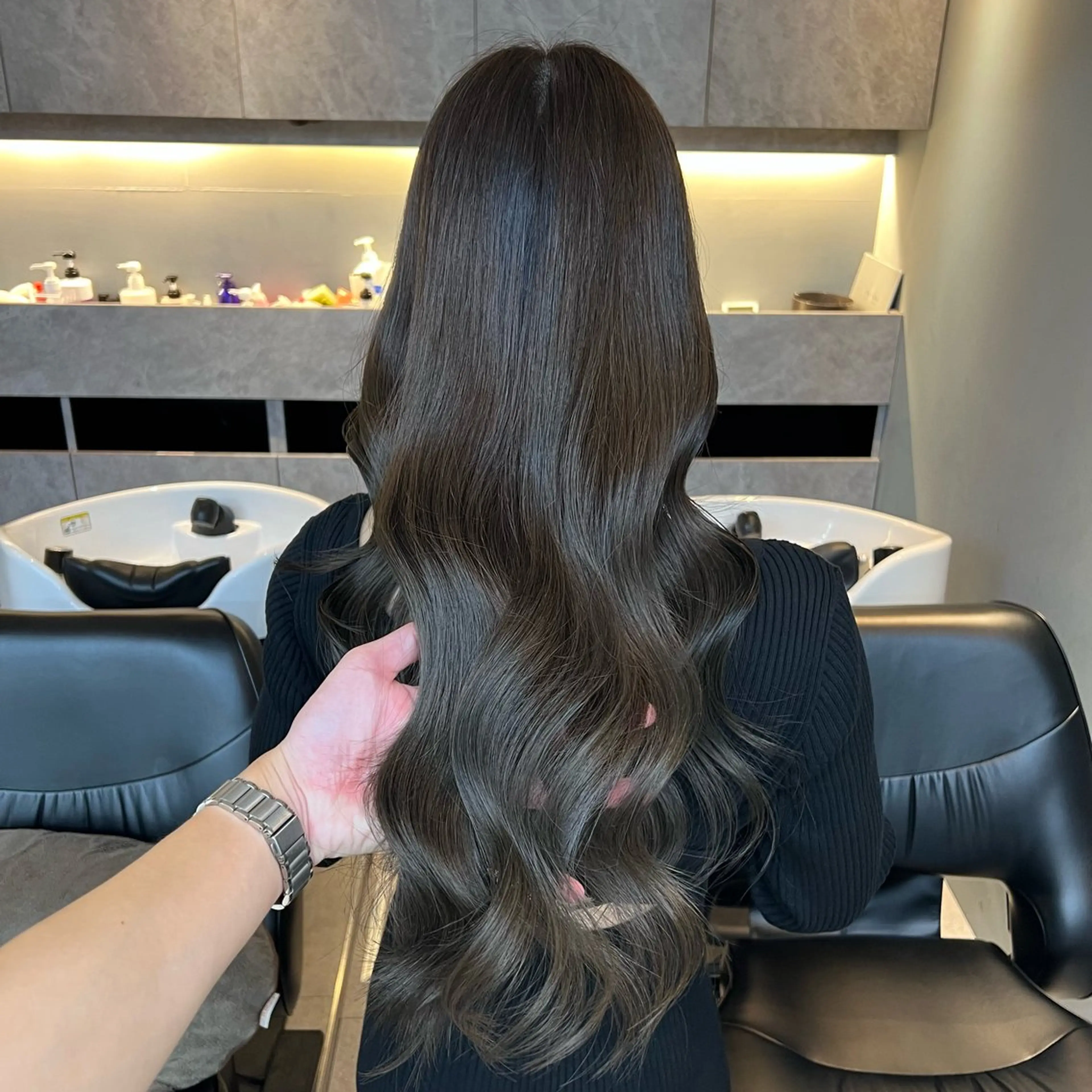【女性限定】イルミナカラー+カットの写真