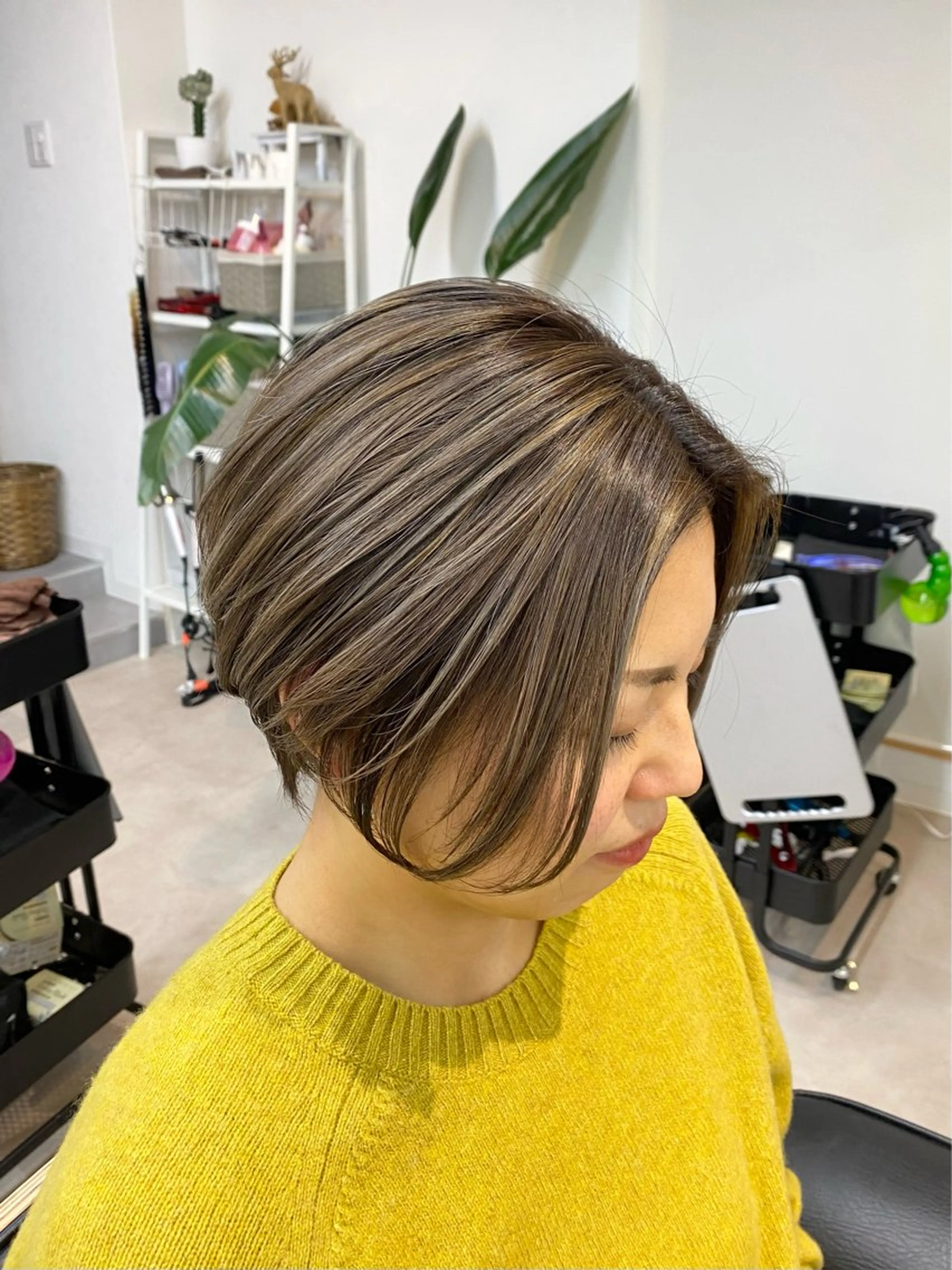 ショート カラー ショートボブ ハイライトカラー ボブ ハイライト ショートヘア ショート/ハイライト /白髪ぼかし🌿松本のヘアスタイル