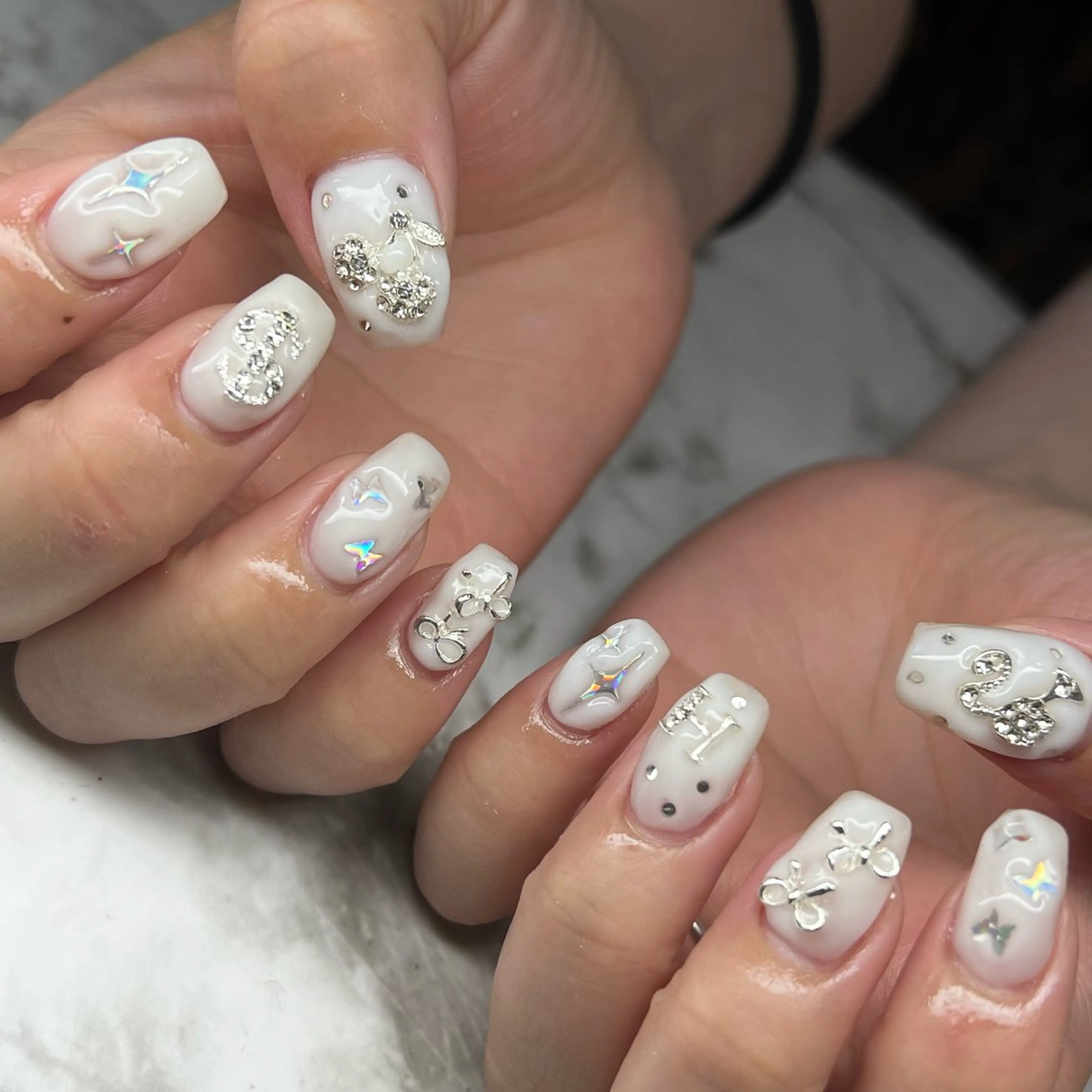 ネイル ハンドネイル Dia Nail AKIのネイルデザイン