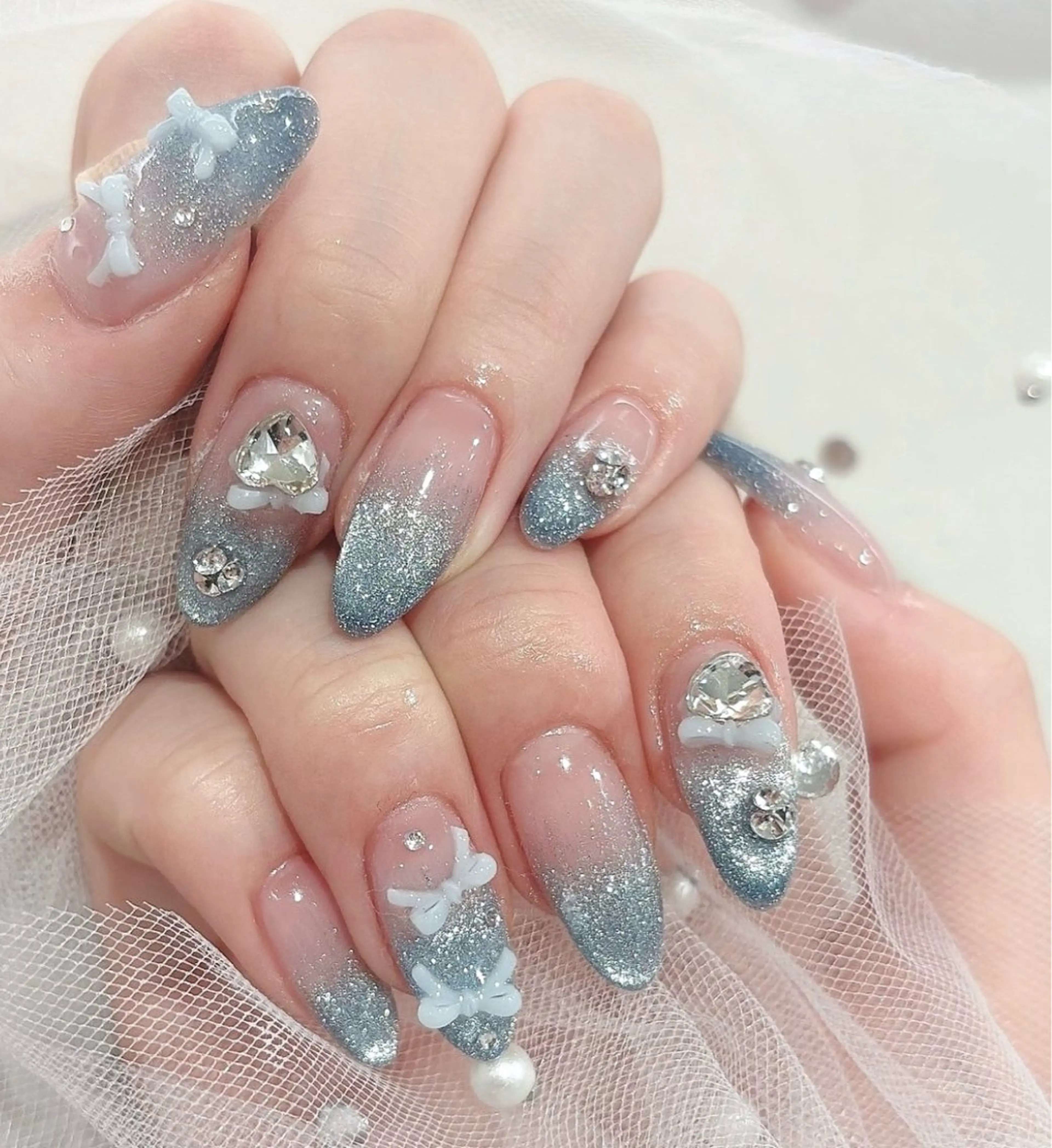 ネイル アートネイル ジェルネイル グラデーション マグネットネイル ニュアンスネイル ハンドネイル Ryu Nail Studio所属・Ryu Nail 新大久保のネイルデザイン