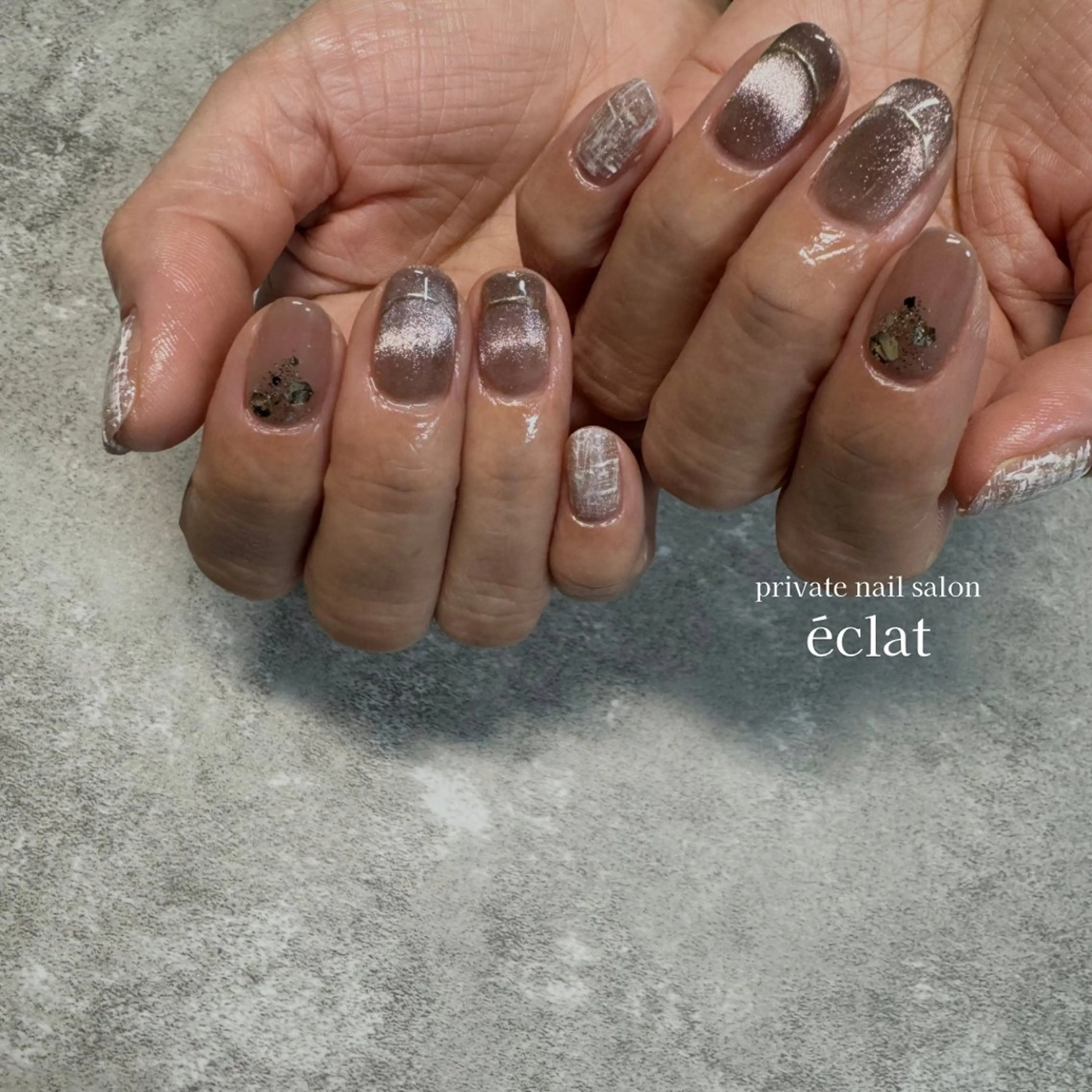 ネイル フレンチネイル マグネットネイル マグネットフレンチ ツイードネイル nailsalon éclatのネイルデザイン