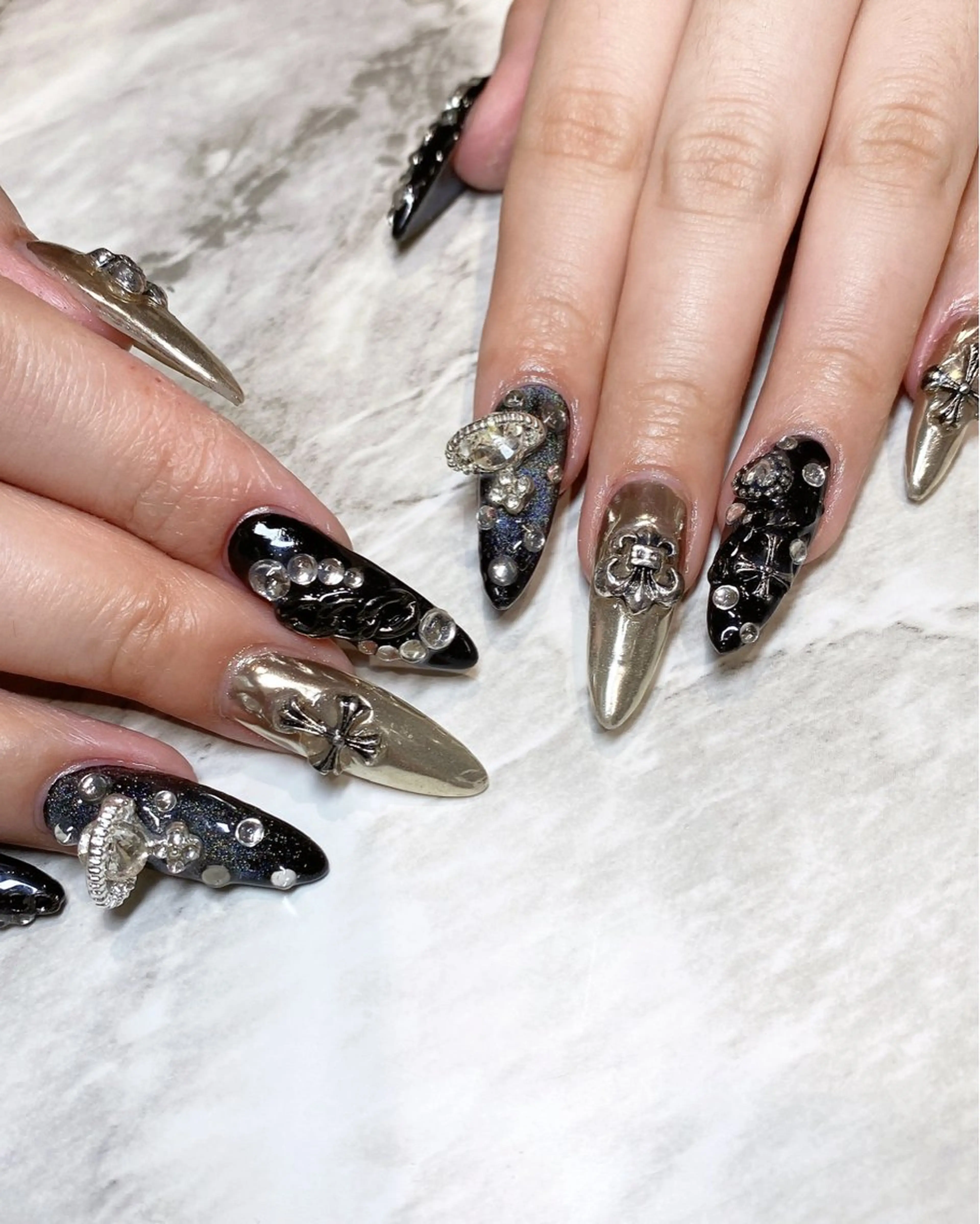 ネイル ハンドネイル フットネイル ハンドケア nail salon  AlgeTy所属・✴︎:.｡. MAKI.｡.:✴︎のネイルデザイン