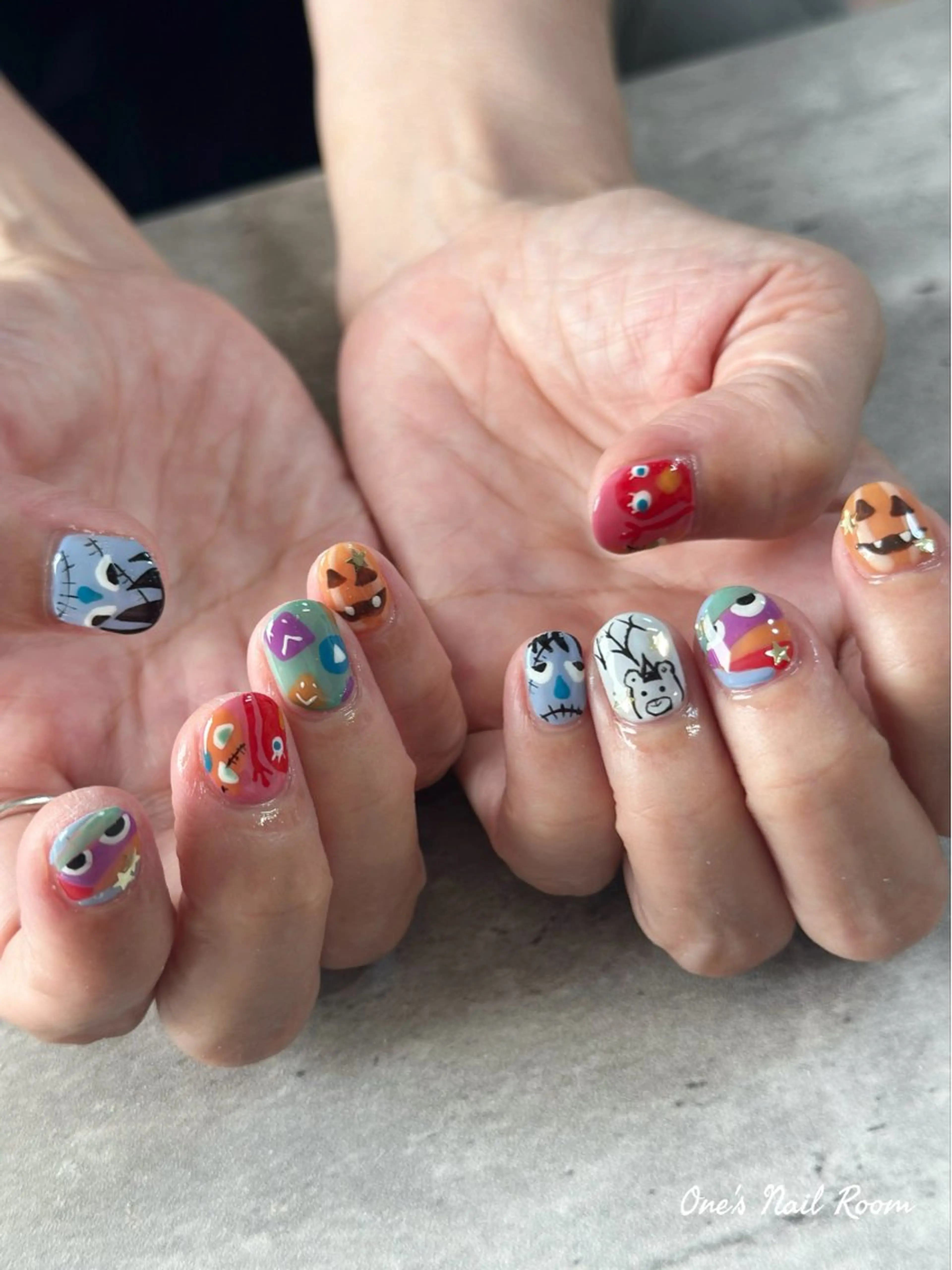 ネイル ハンドネイル One's Nail Roomのネイルデザイン