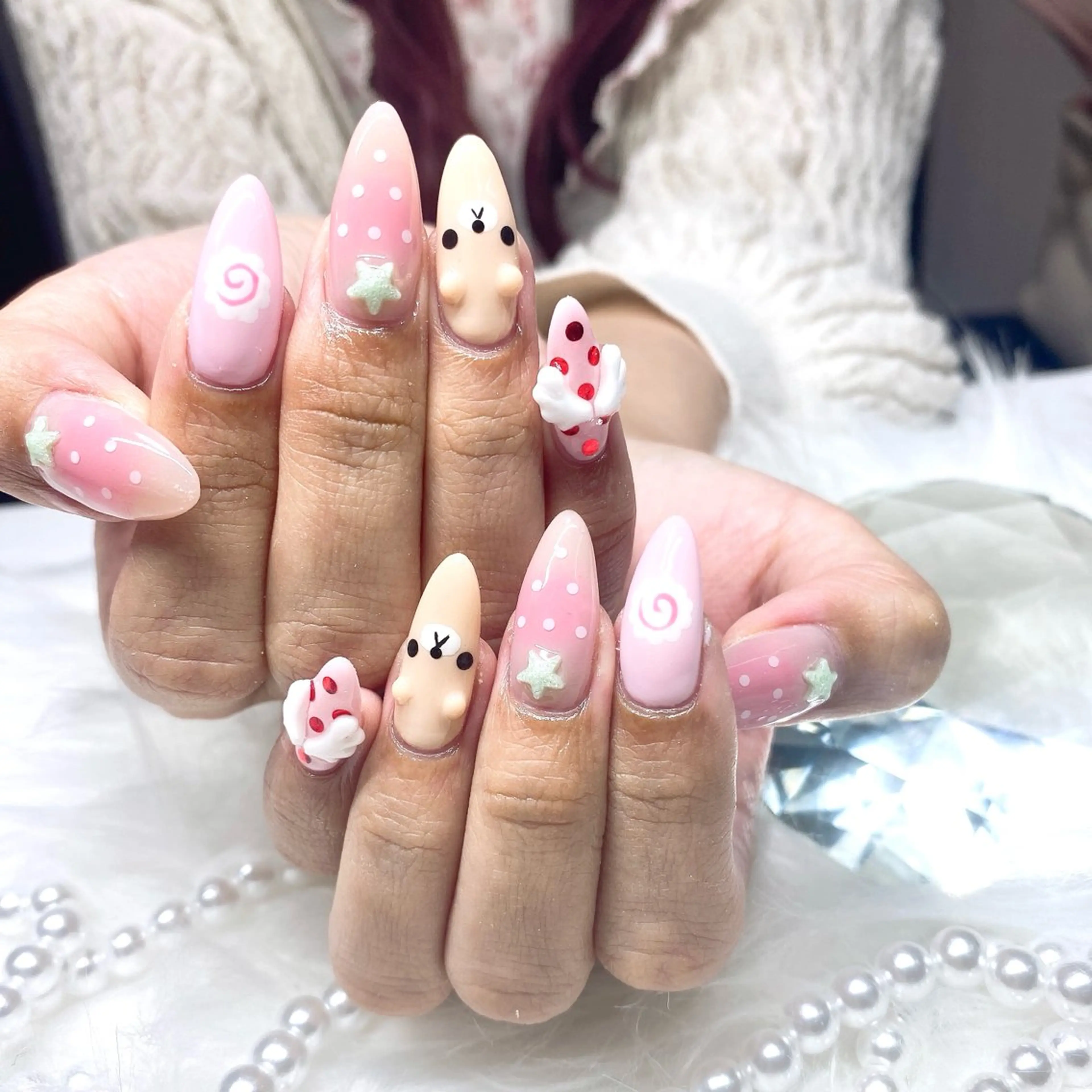 ネイル ハンドネイル ayaka ギャルネイル🎀のネイルデザイン