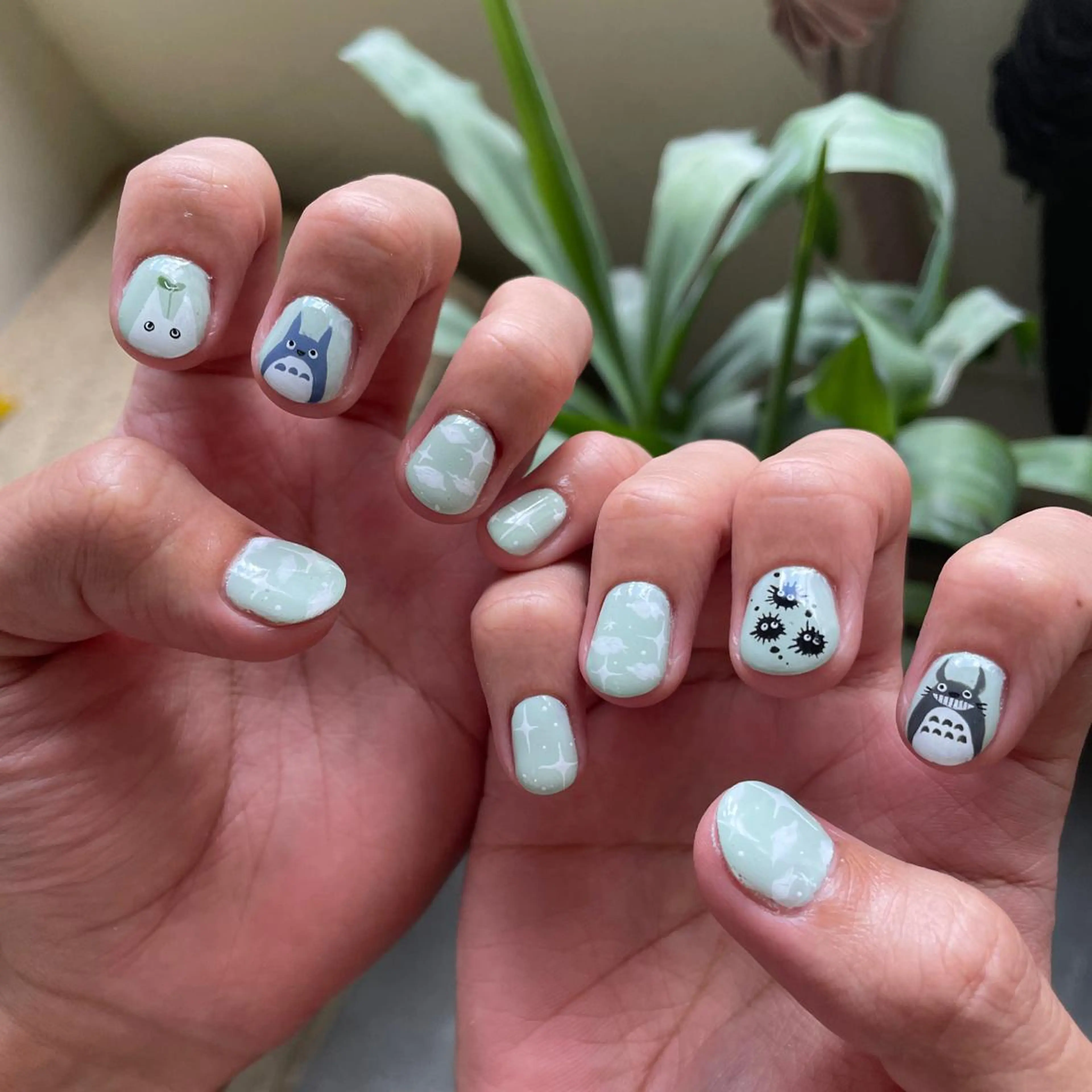 ネイル 栗田 ゆう子のネイルデザイン