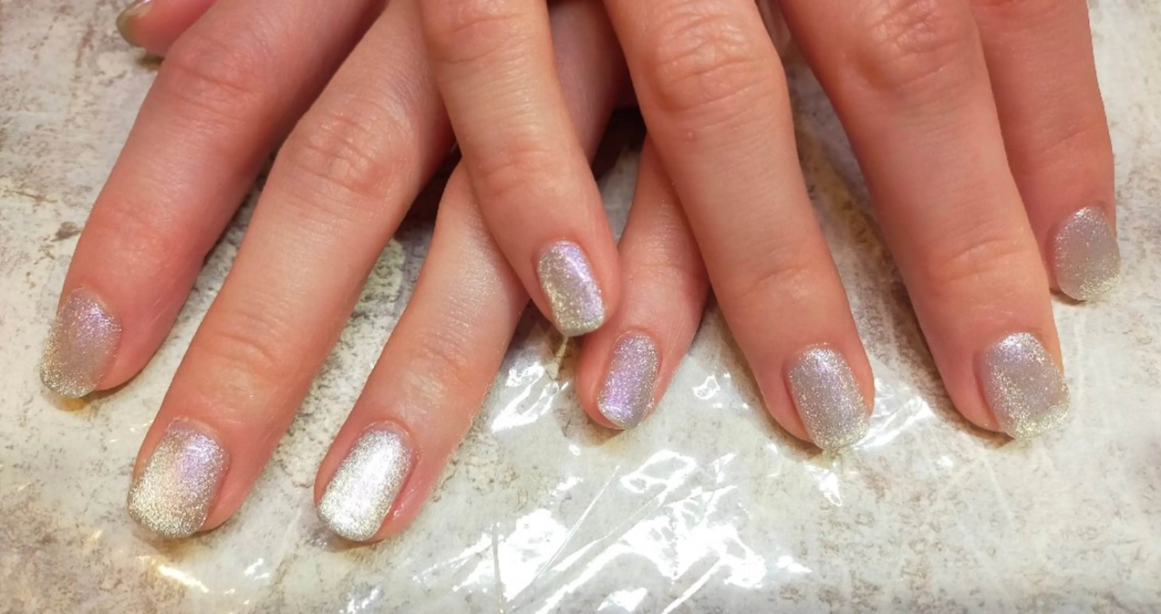 ネイル マグネットネイル シルバー maruyasu. yのネイルデザイン