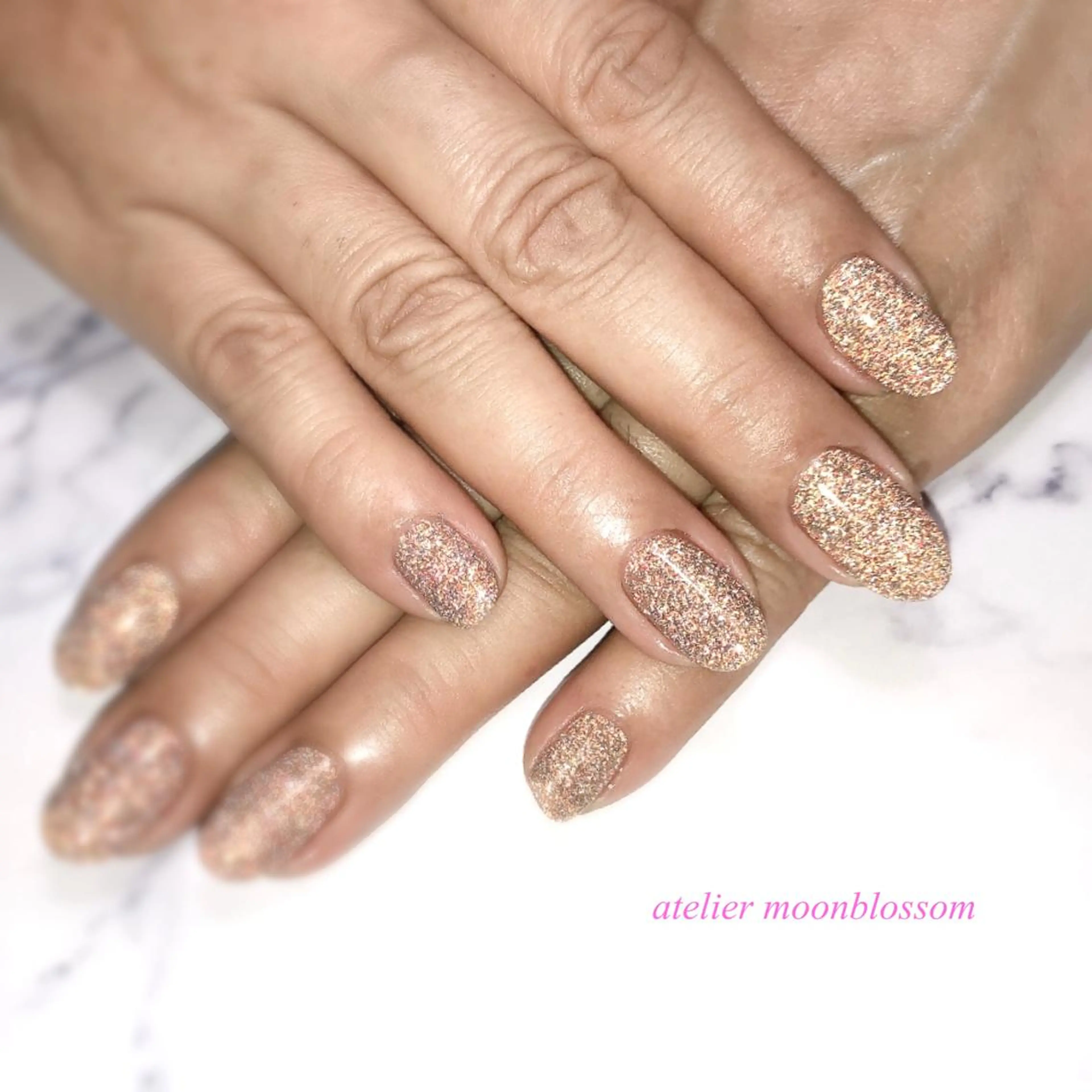 ネイル フラッシュネイル アトリエ ムーンブロッサムのネイルデザイン