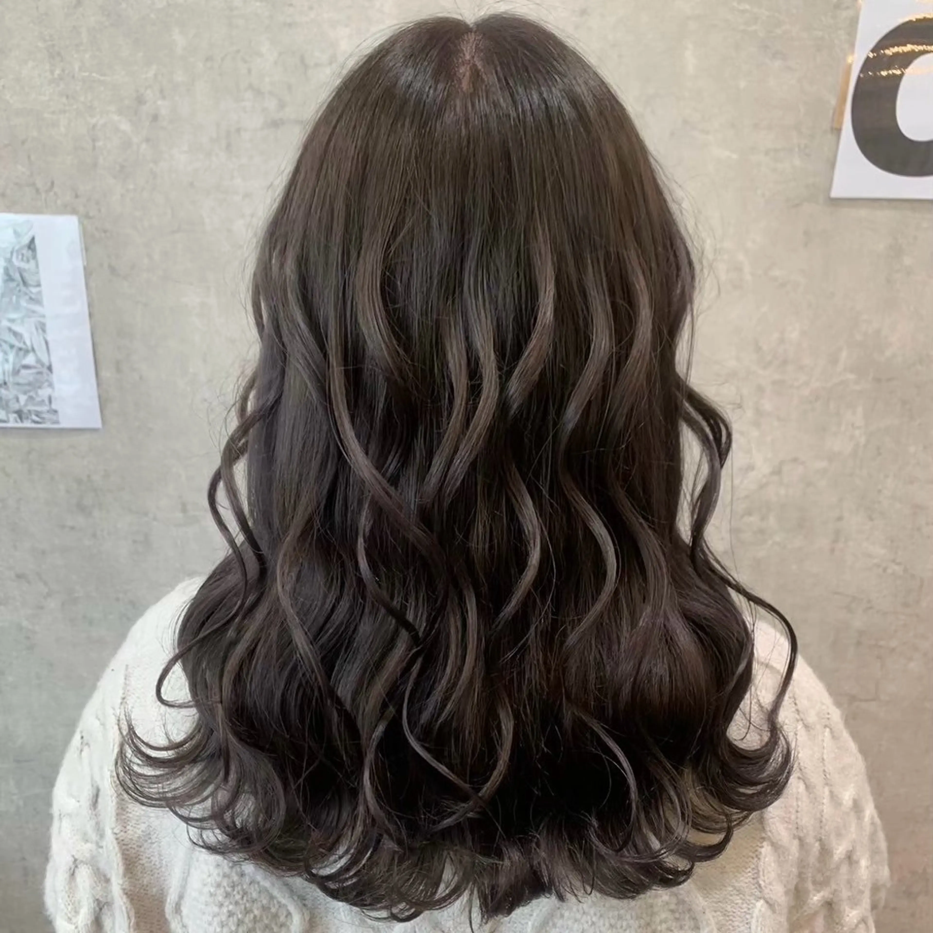 ロング カラー 小島 姫奈里のヘアスタイル