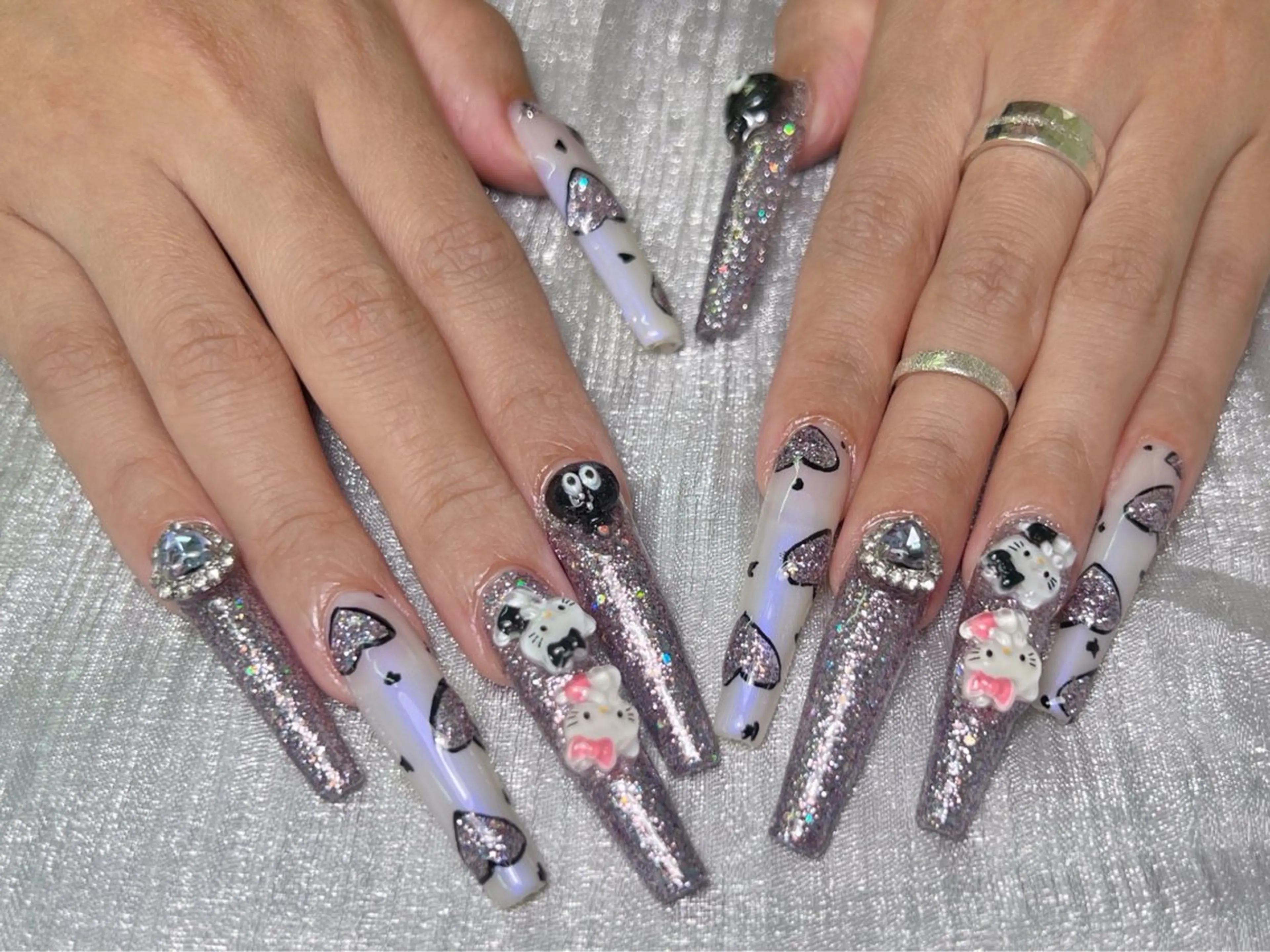 ネイル ロングネイル スーパーロングネイル lucky nail 歌舞伎町のネイルデザイン