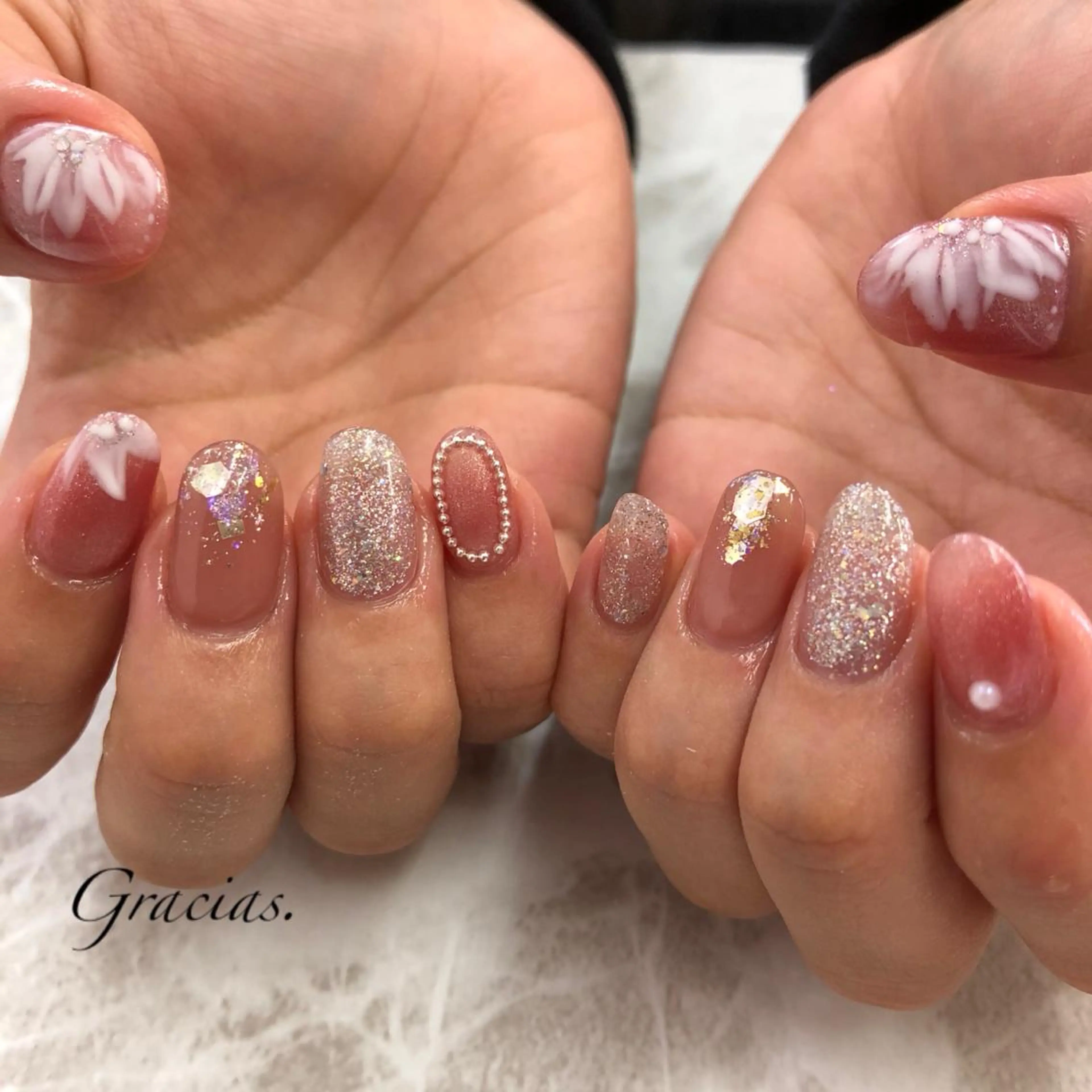 ネイル アートネイル 成人式 持ち込み Gracias. rieのネイルデザイン