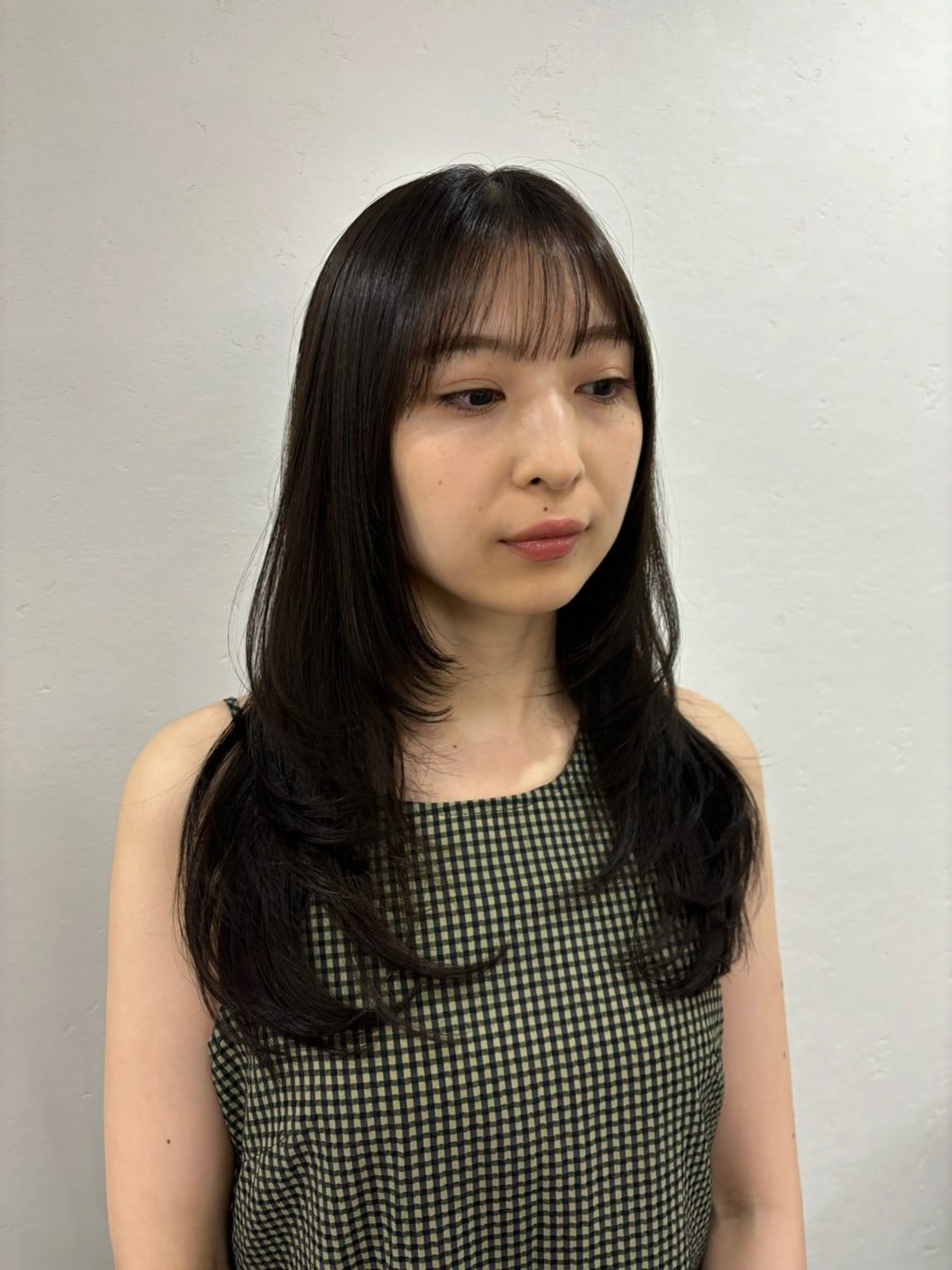 ロング カラー カット ヘアカラー トリートメント Ｖｉｏｔ  銀座 樋口 桃佳のヘアスタイル
