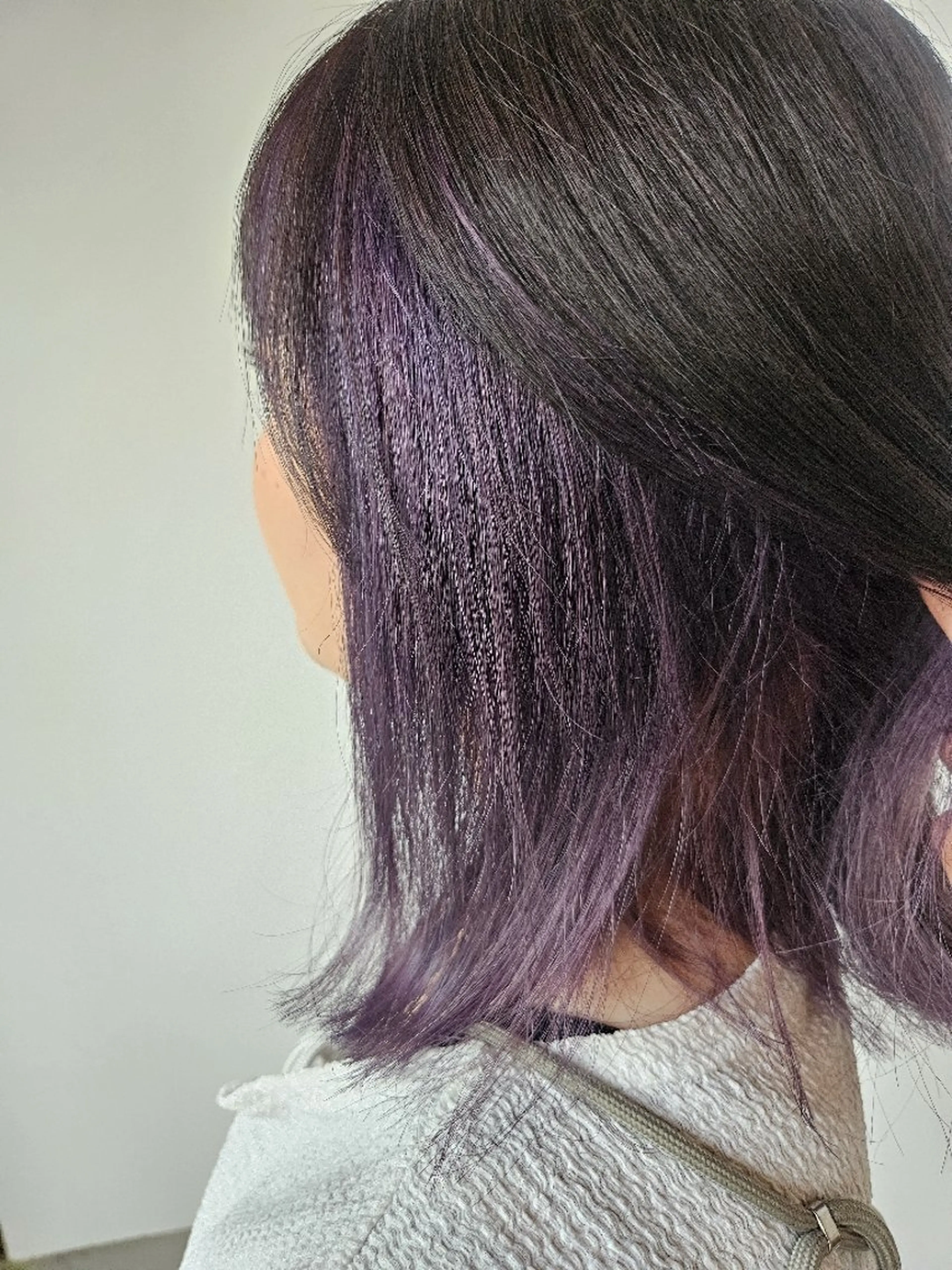 ミディアム カラー ブリーチ ダブルカラー インナーカラー ラベンダーカラー 髪質改善 馬野郁土 Uhair 本山店のヘアスタイル