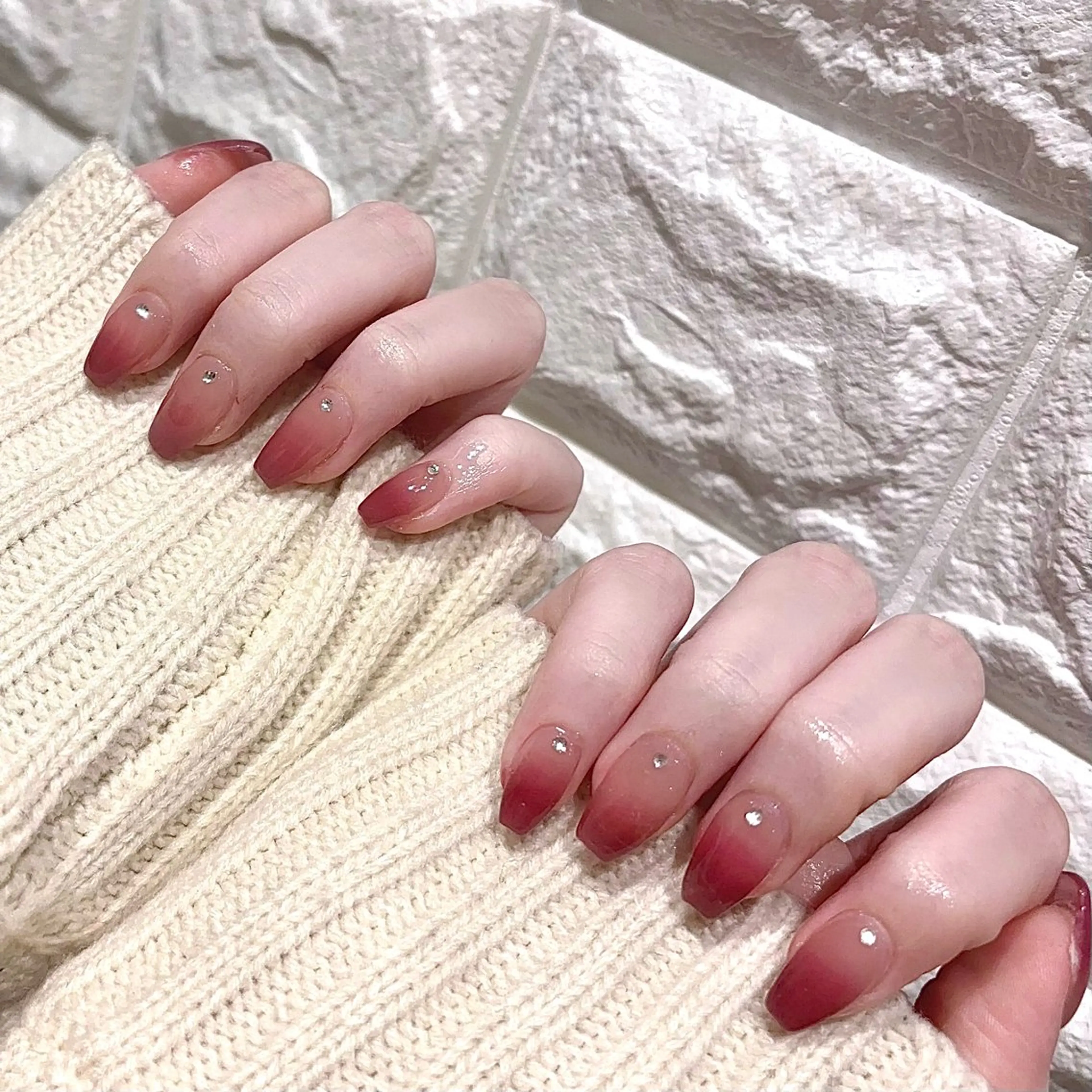 ネイル ハンドネイル 💗キラネイル💗 モチ最高のネイルデザイン