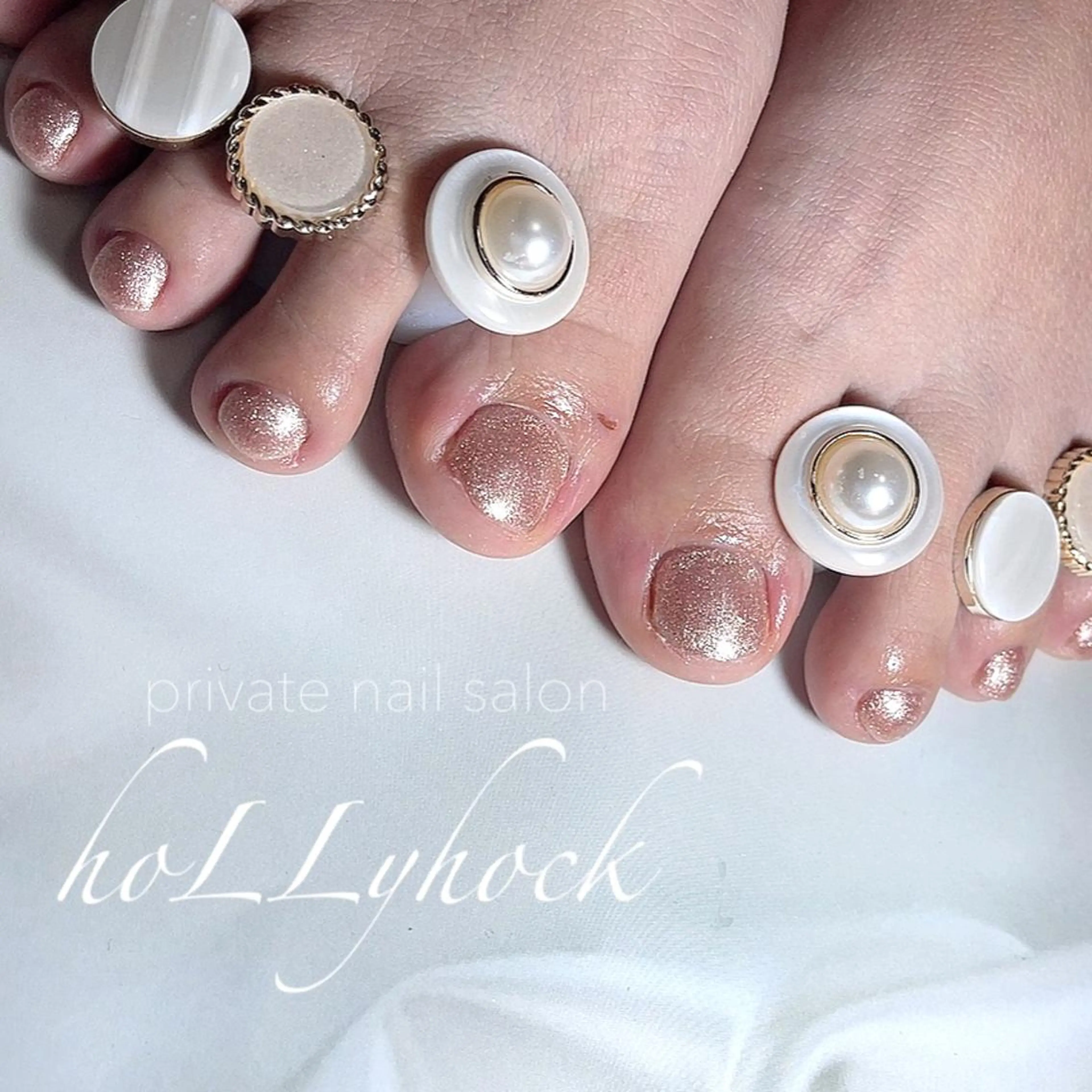 ネイル フットネイル nail salon hoLLyhockのネイルデザイン