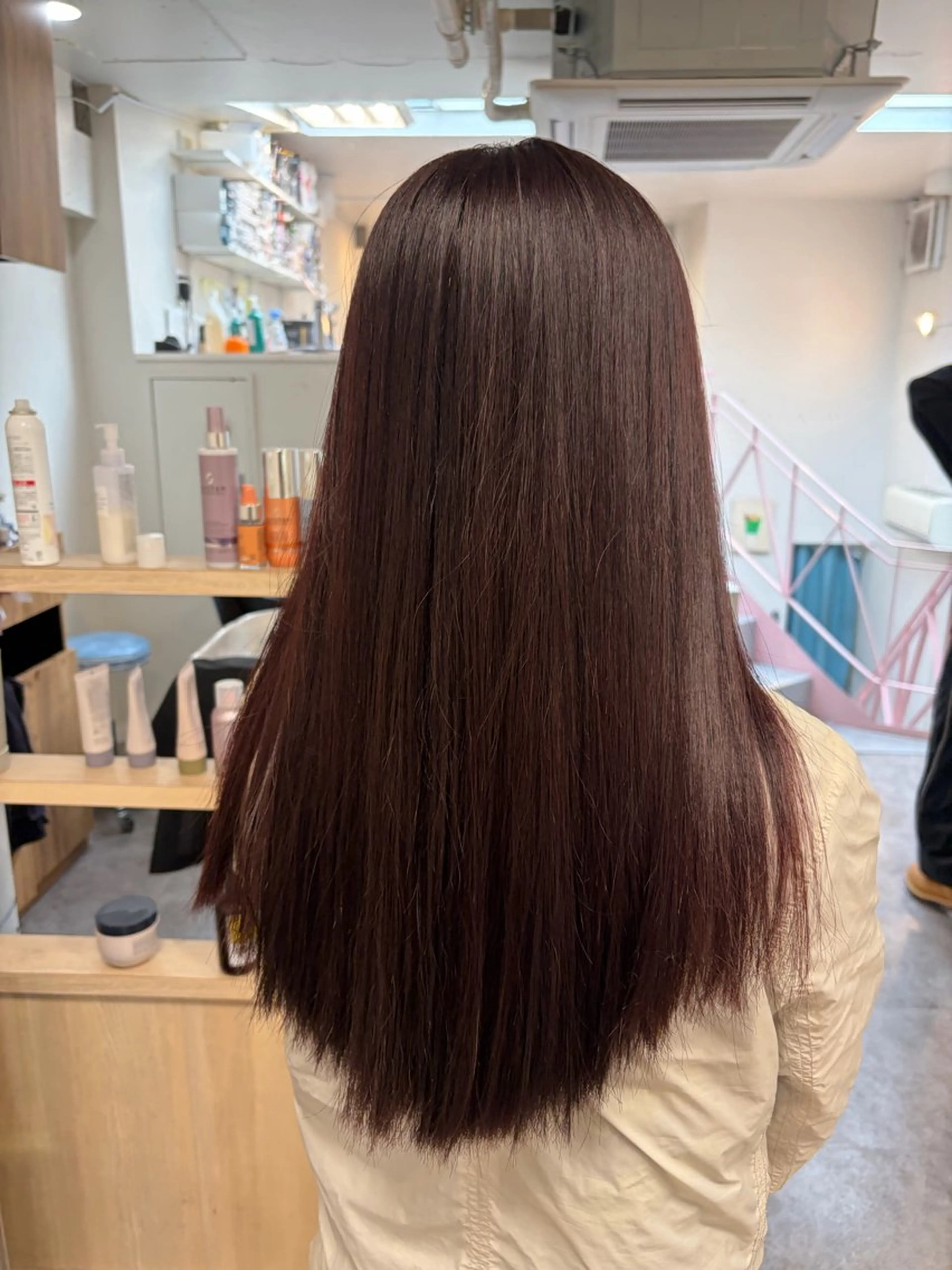 カラー 中村 心那のヘアスタイル