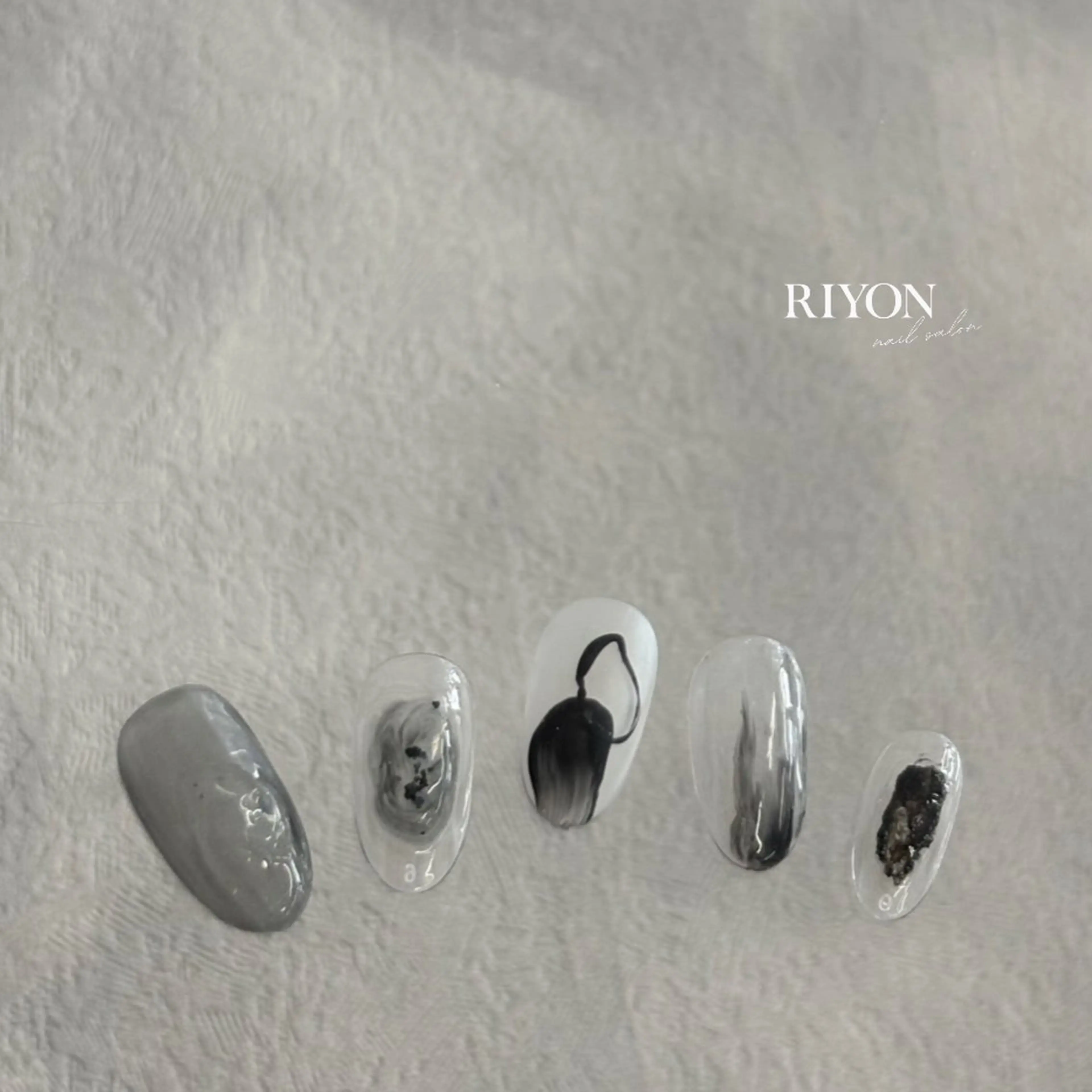 ネイル ハンドネイル RIYON kieのネイルデザイン