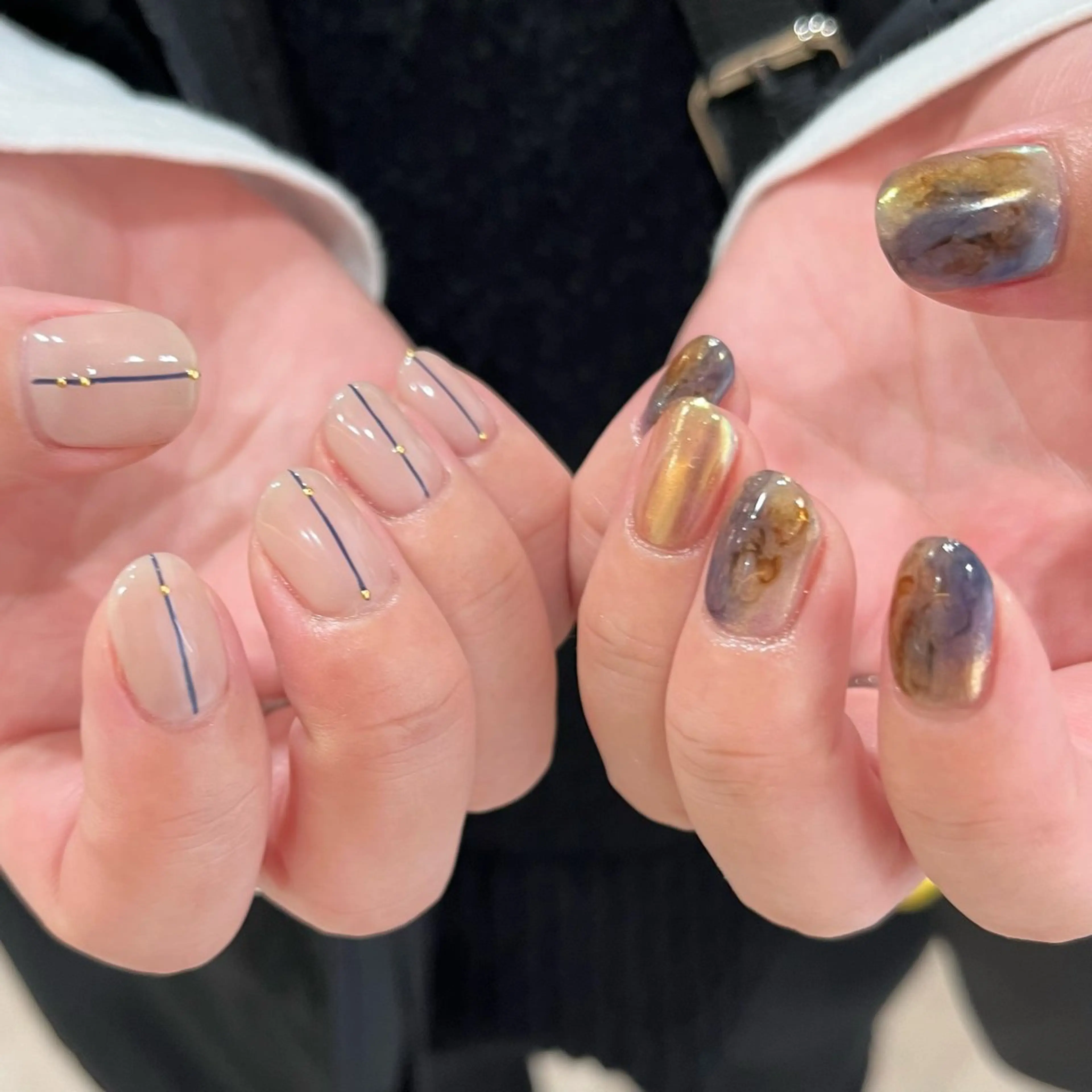 ネイル ミラーネイル ハンドネイル shio ♡ 10月分予約受付中のネイルデザイン