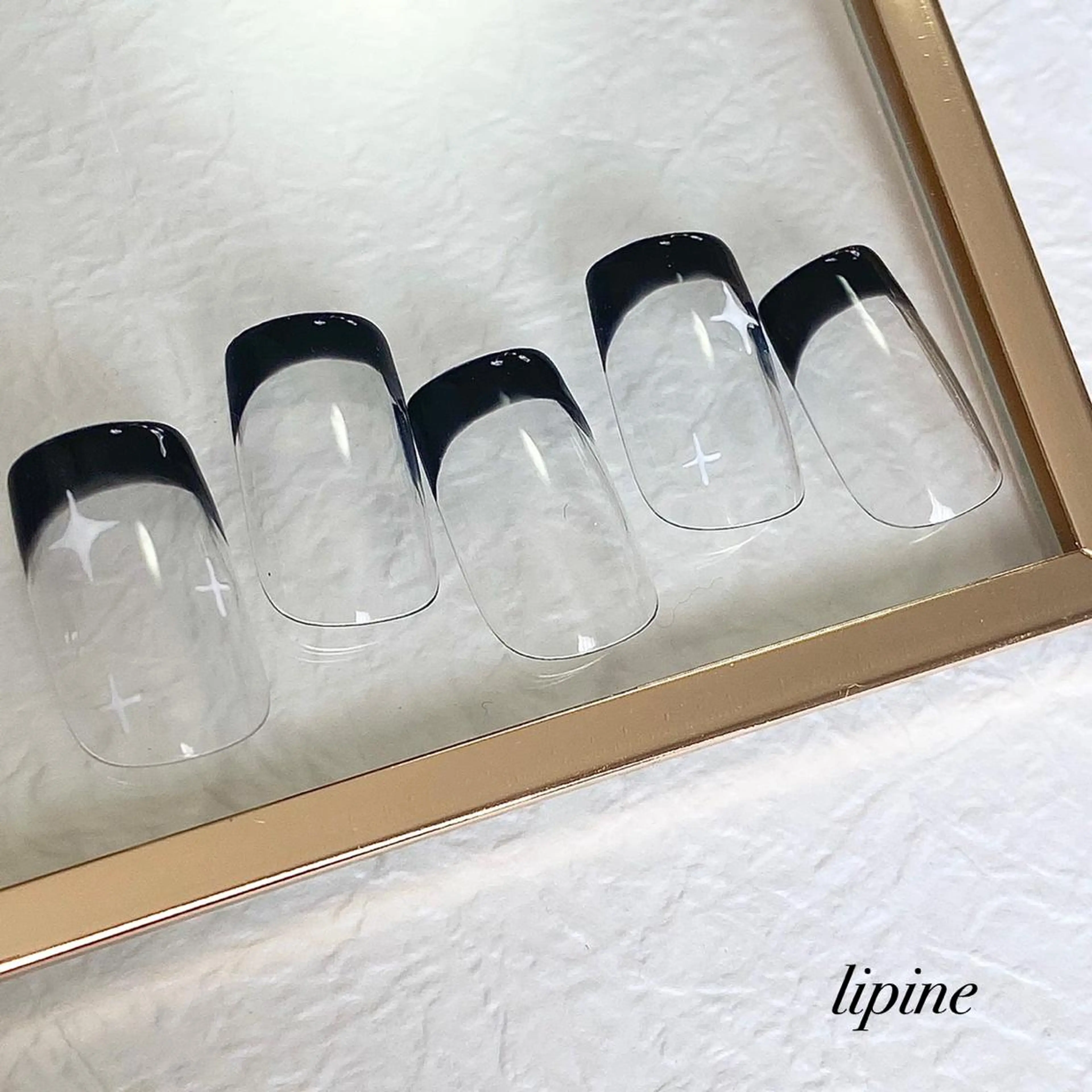 ネイル フレンチネイル ネイルサロン lipineのネイルデザイン