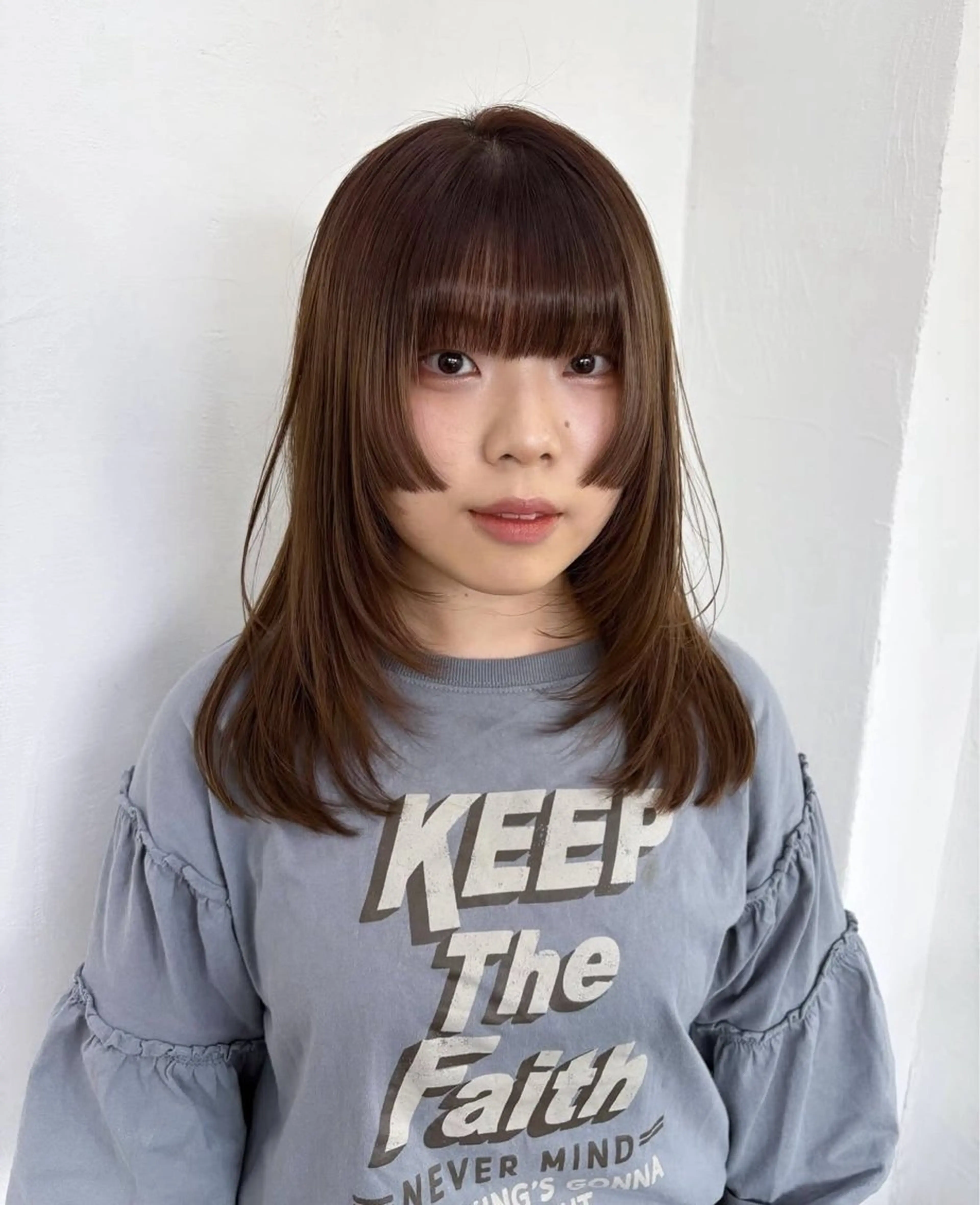 ミディアム 姫カット レイヤーカット カット 青木 妃代梨のヘアスタイル