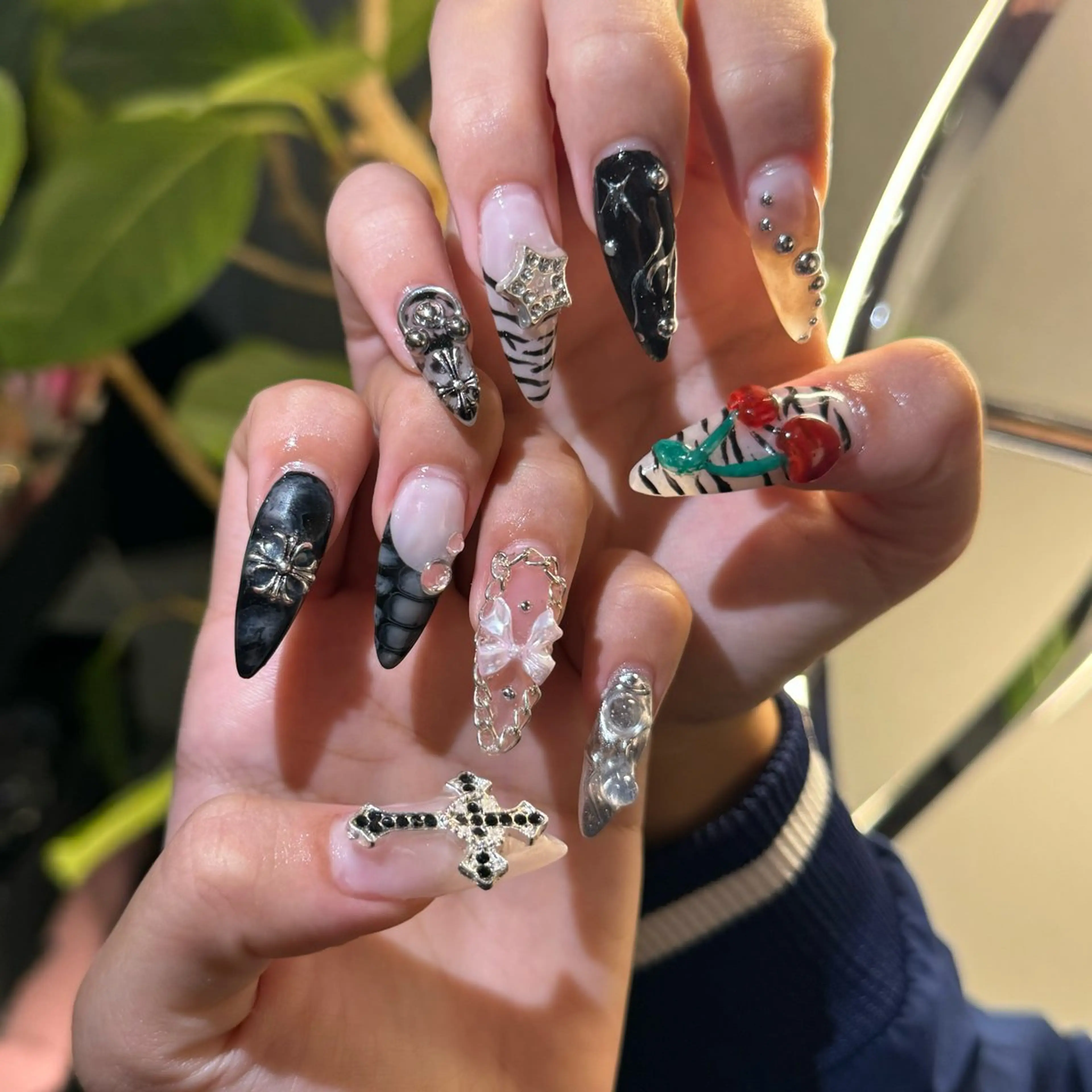 ネイル ハンドネイル ･:*Meinail ･:*のネイルデザイン