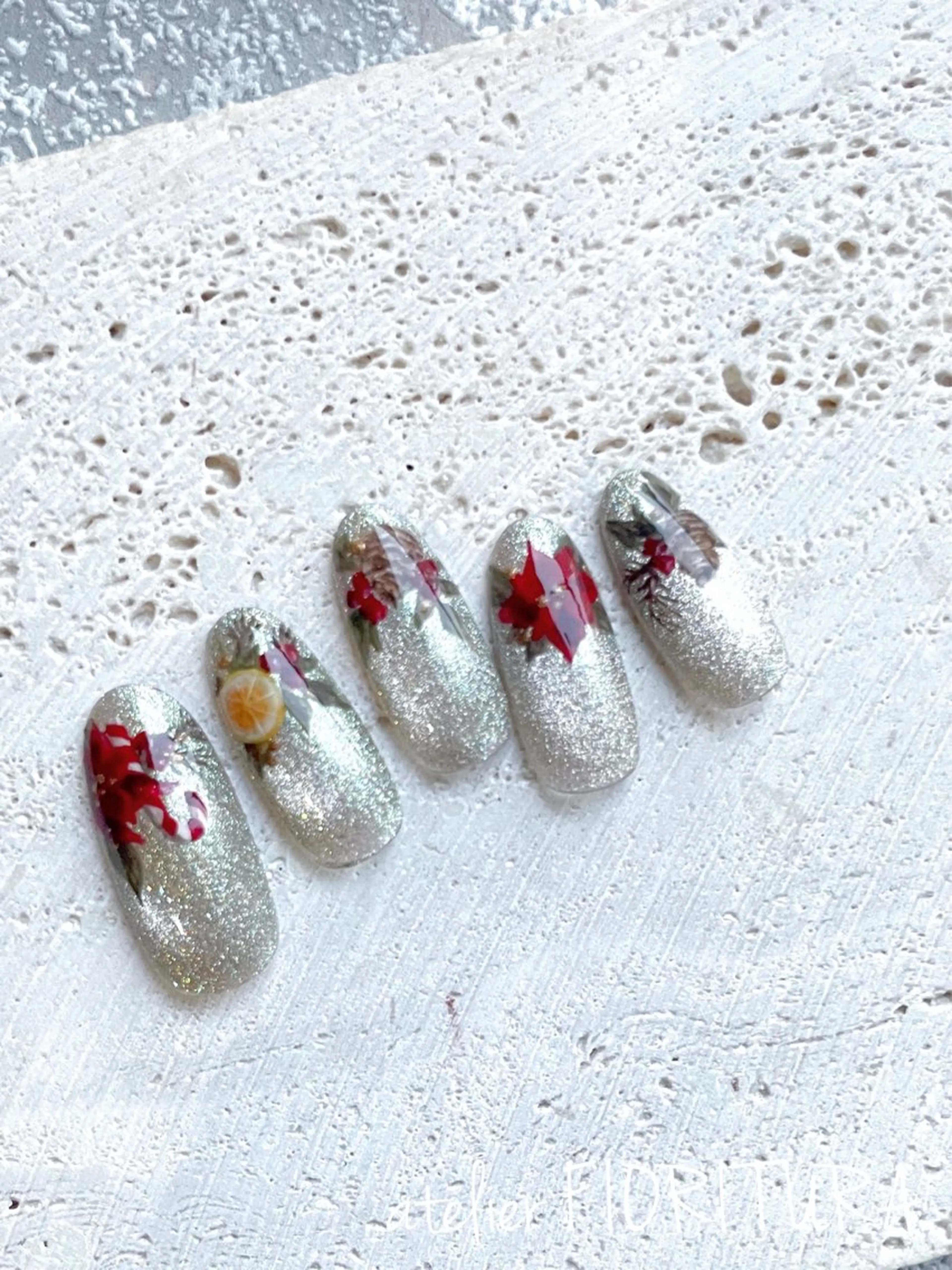 ネイル atelier　FIORITURA所属・FIORITURA aiのネイルデザイン