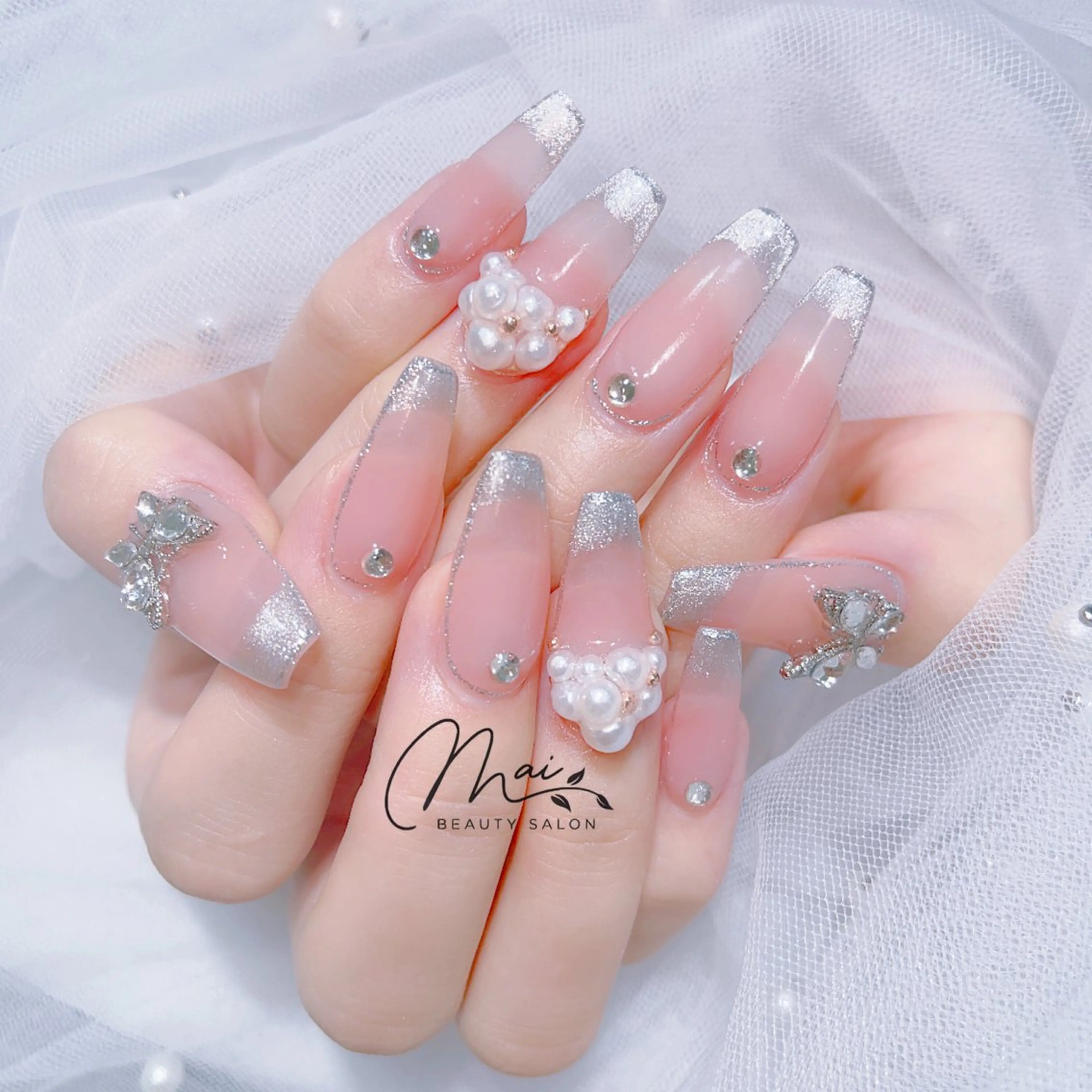 ネイル チークネイル ジェルネイル 韓国ネイル マグネットネイル パラジェル ハンドネイル MaiBeauty マイ マイのネイルデザイン